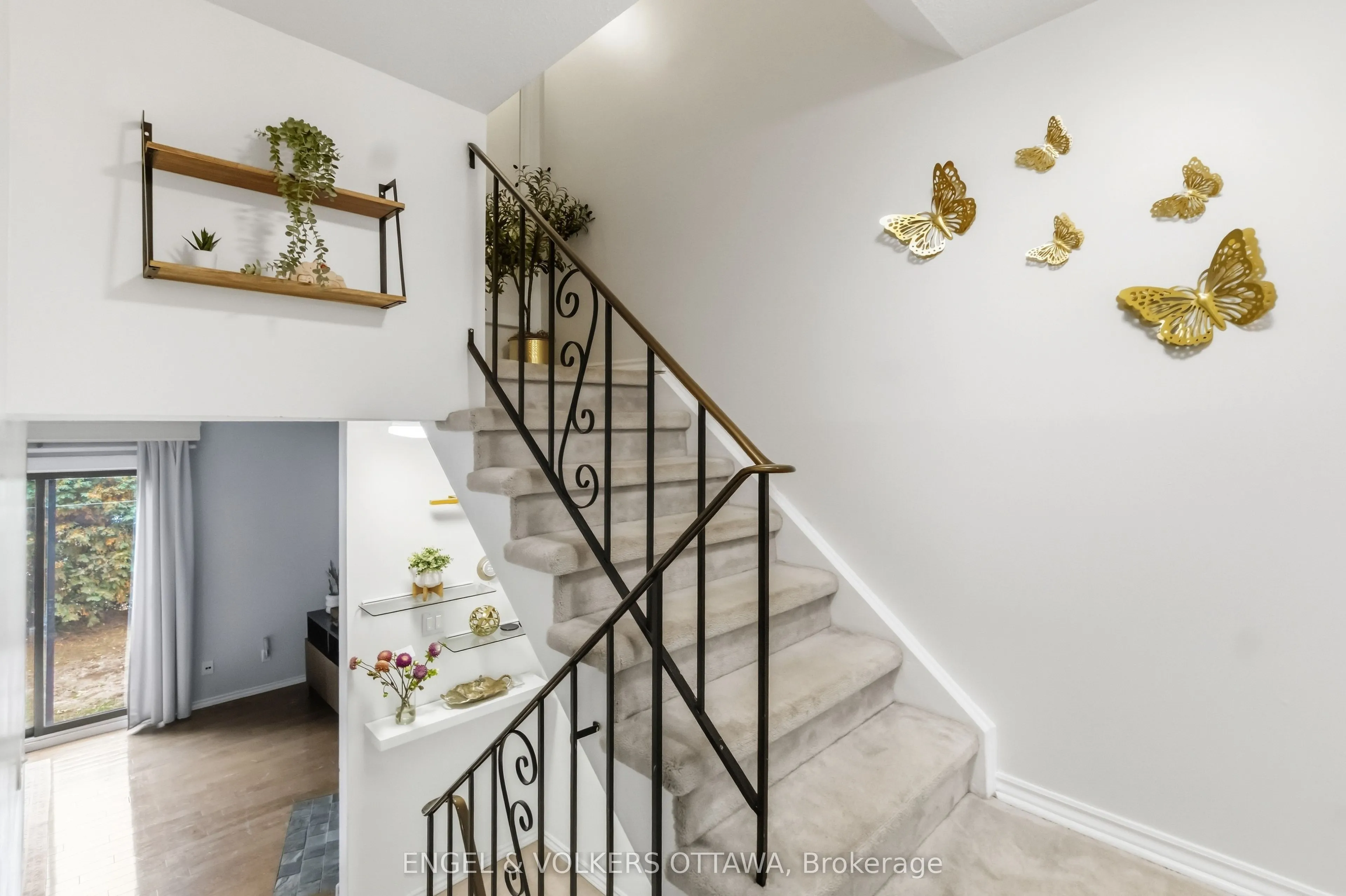 2 Bertona Street #18