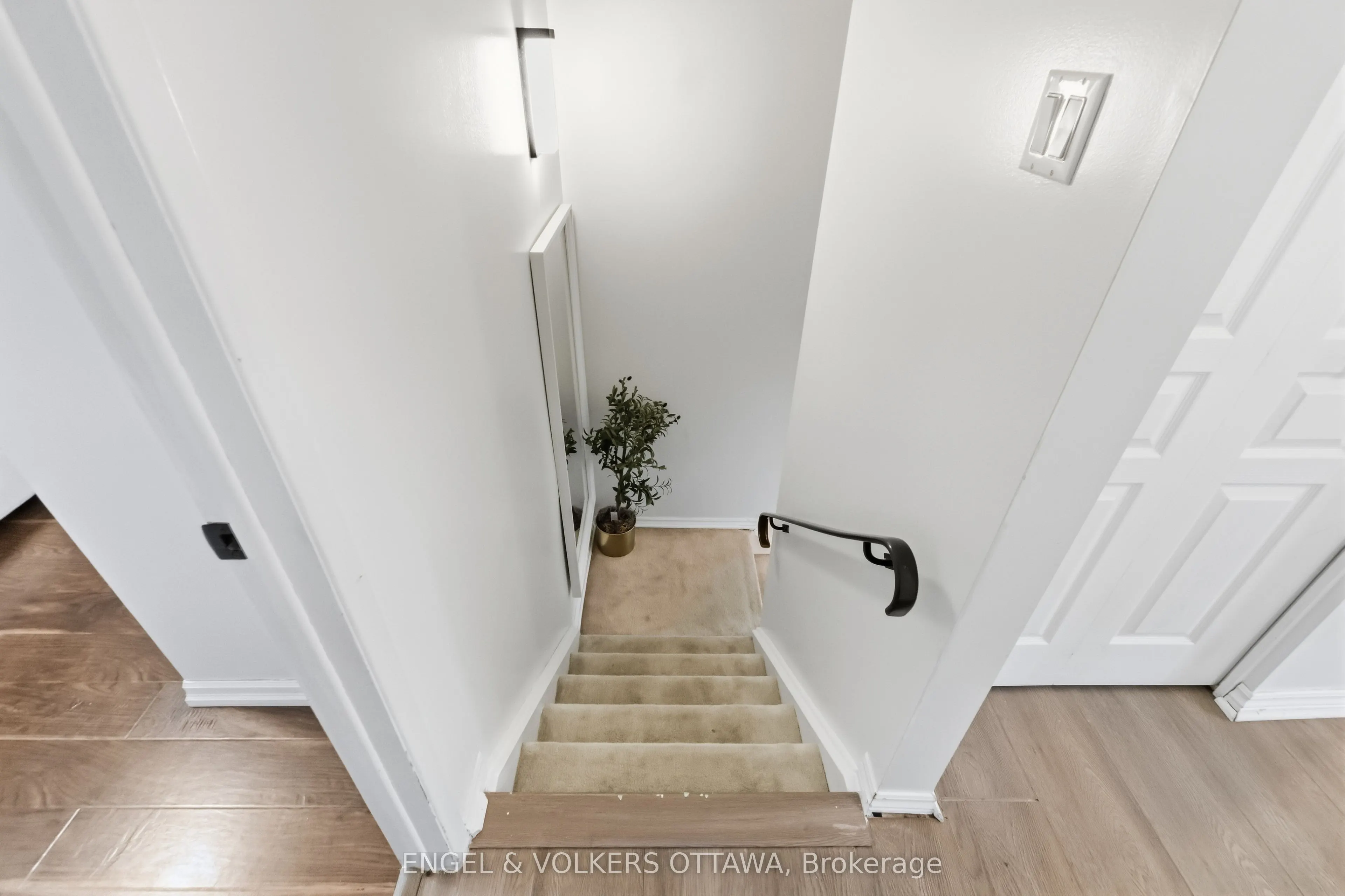 2 Bertona Street #18