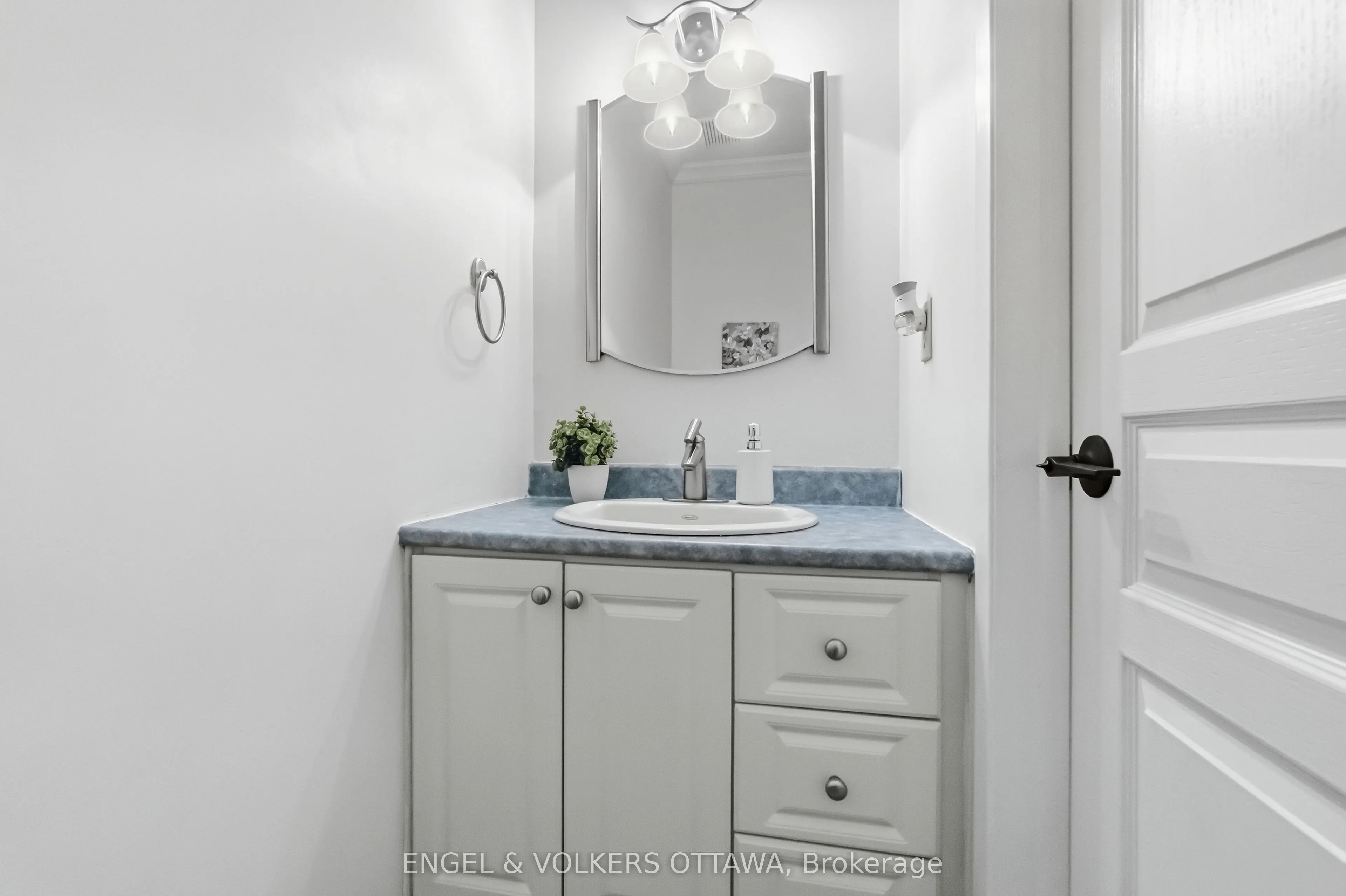 2 Bertona Street #18