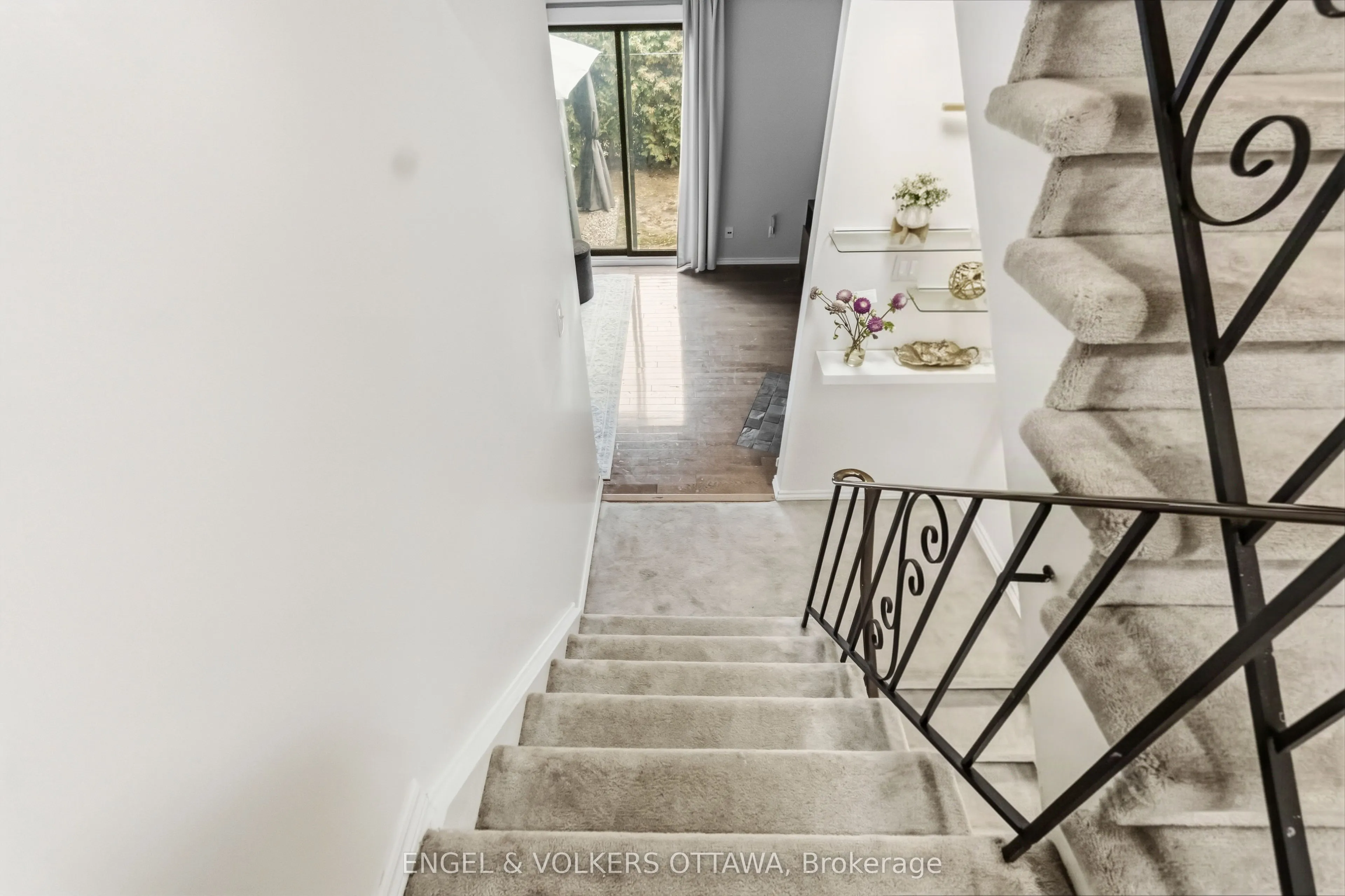 2 Bertona Street #18