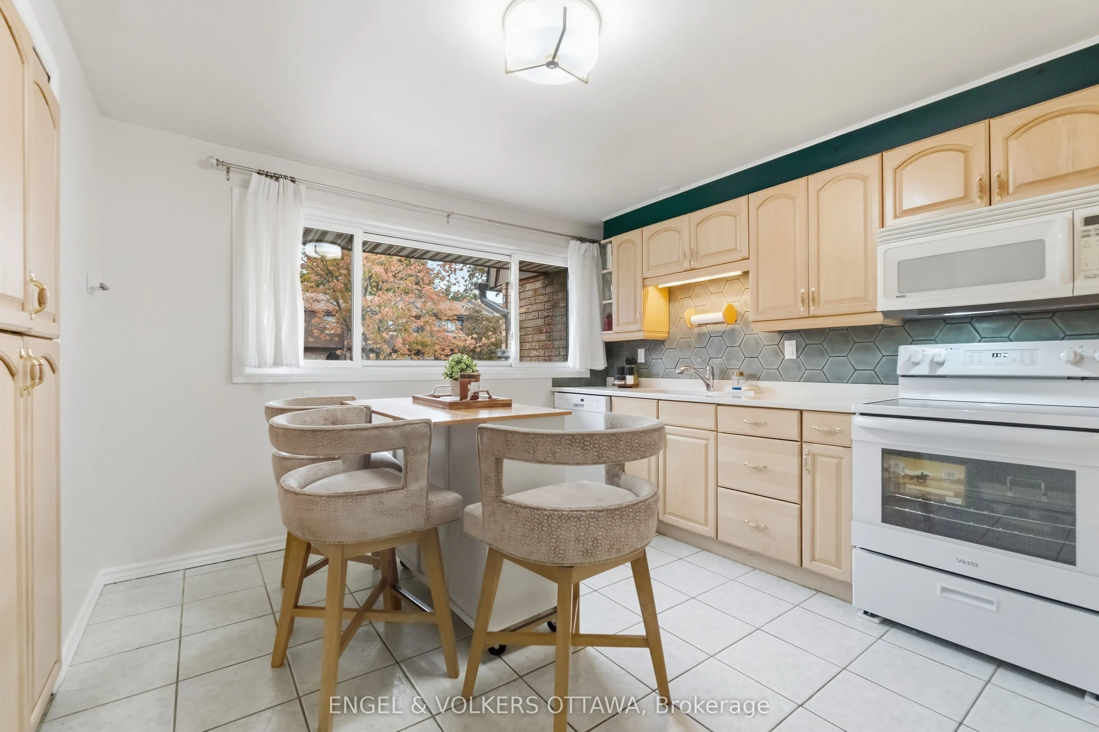 2 Bertona Street #18