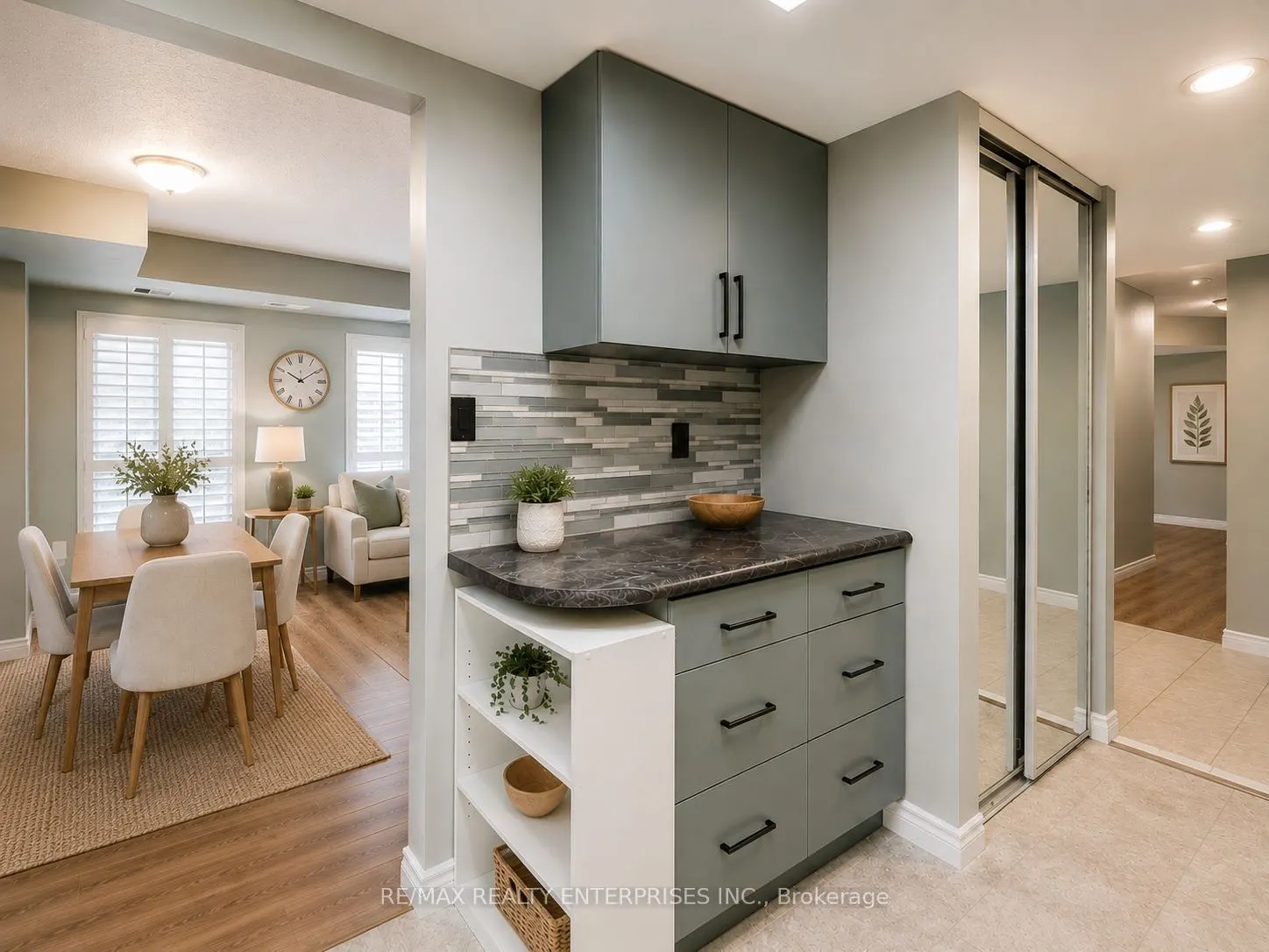 3267 King Street E #105