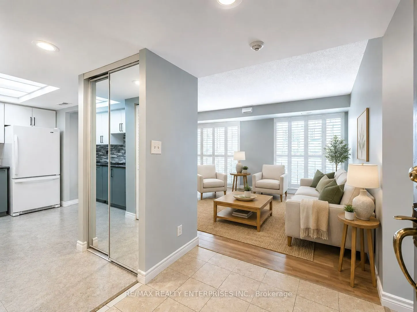 3267 King Street E #105