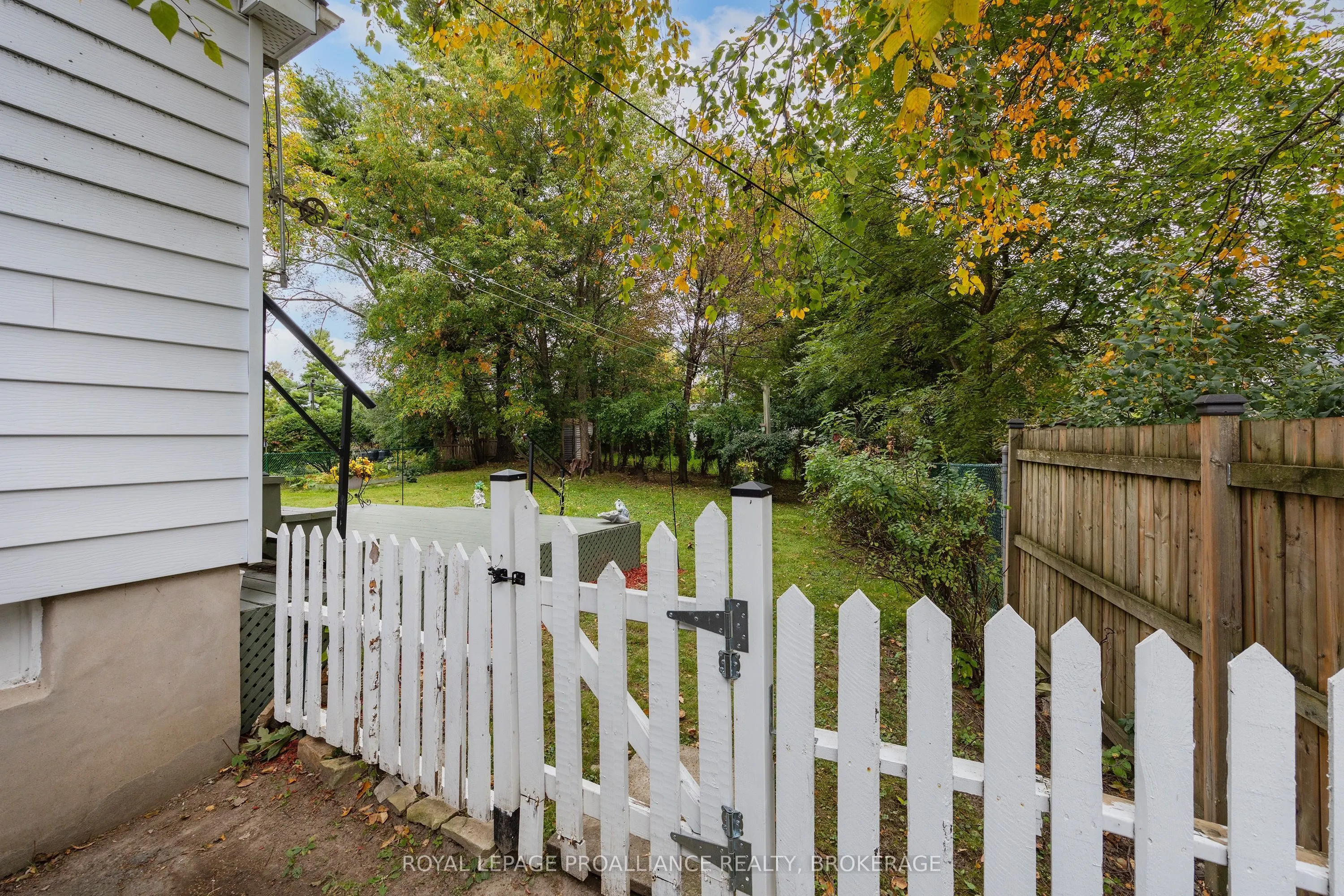 151 Hawthorne Avenue