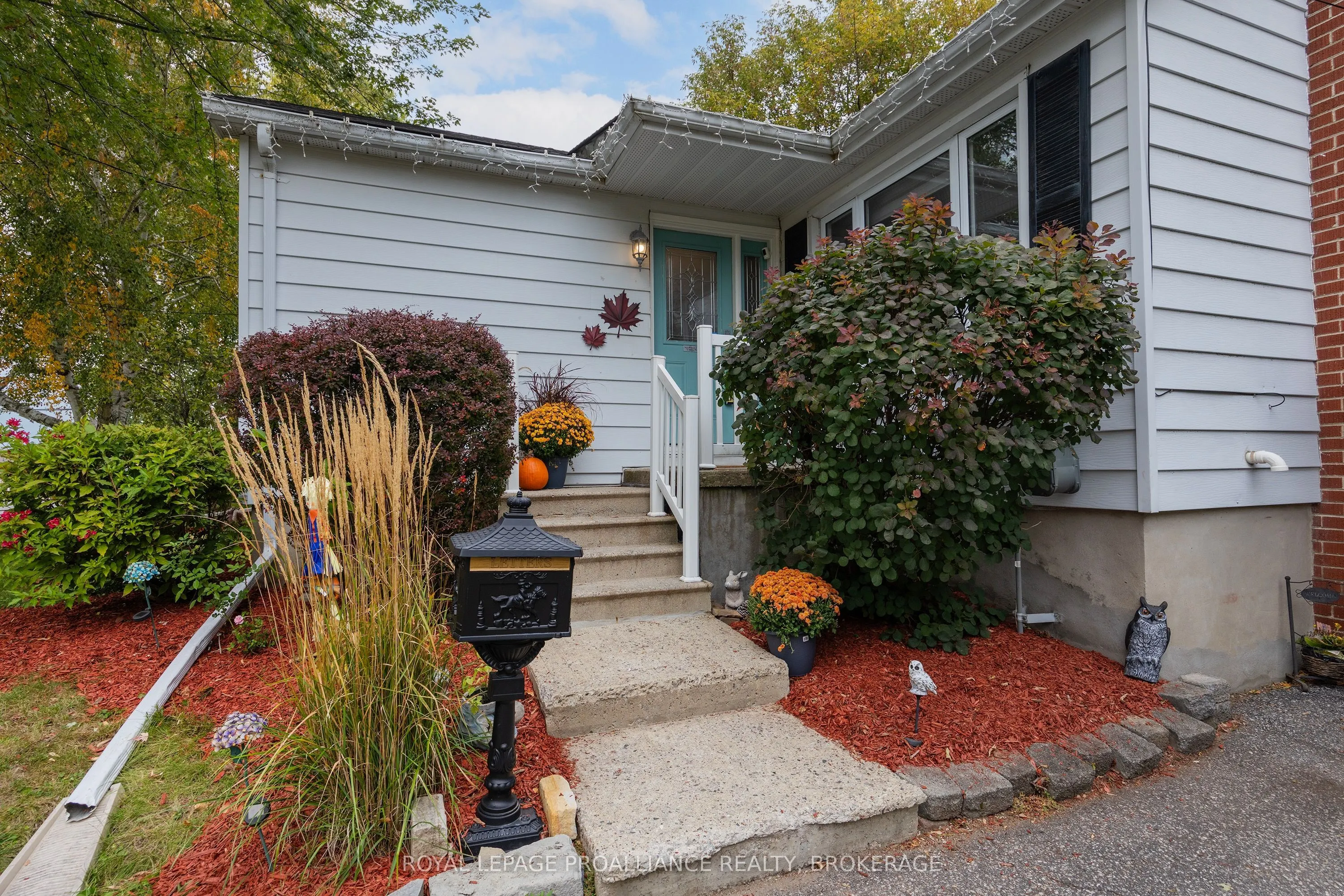 151 Hawthorne Avenue