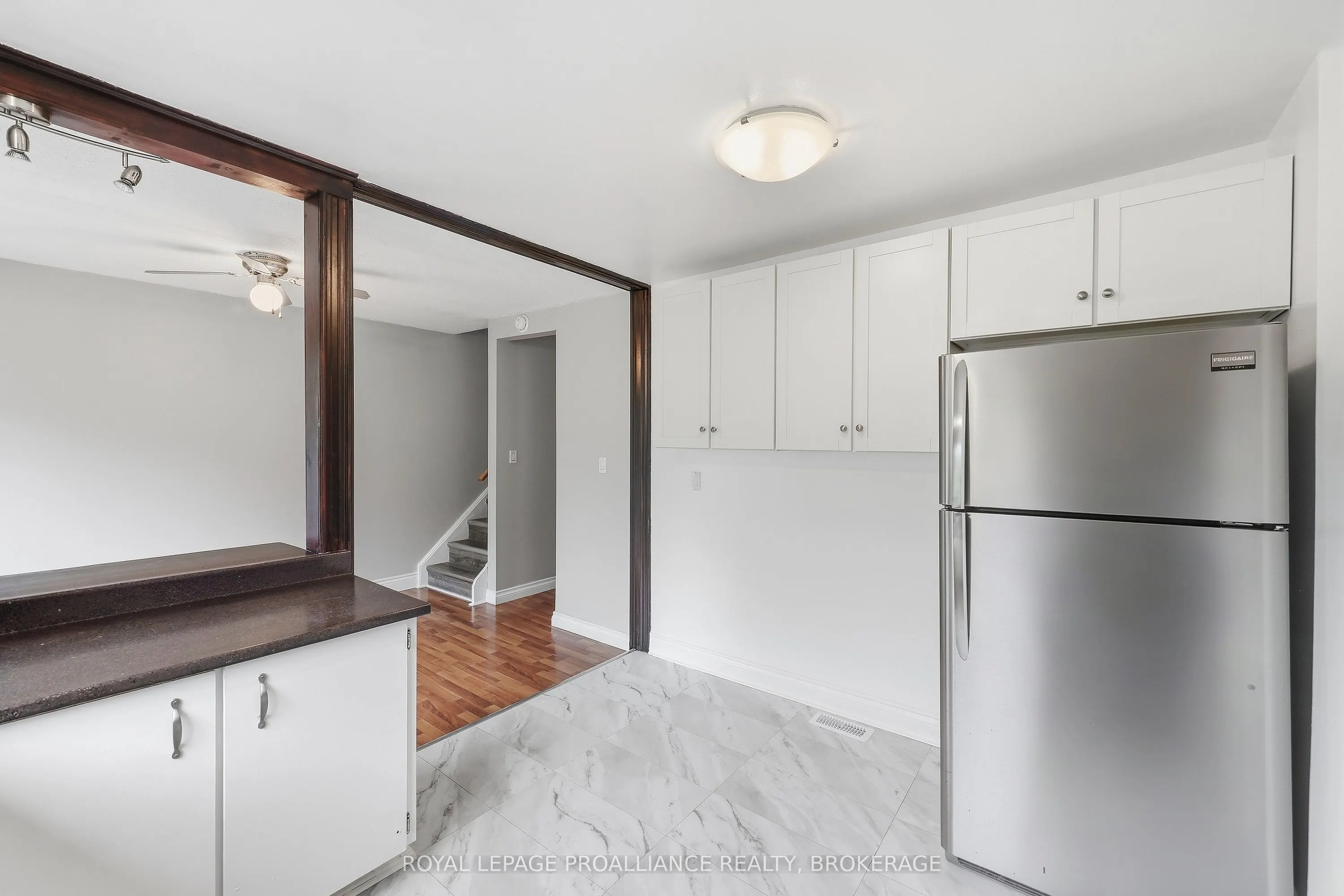 973 Oakview Avenue #61