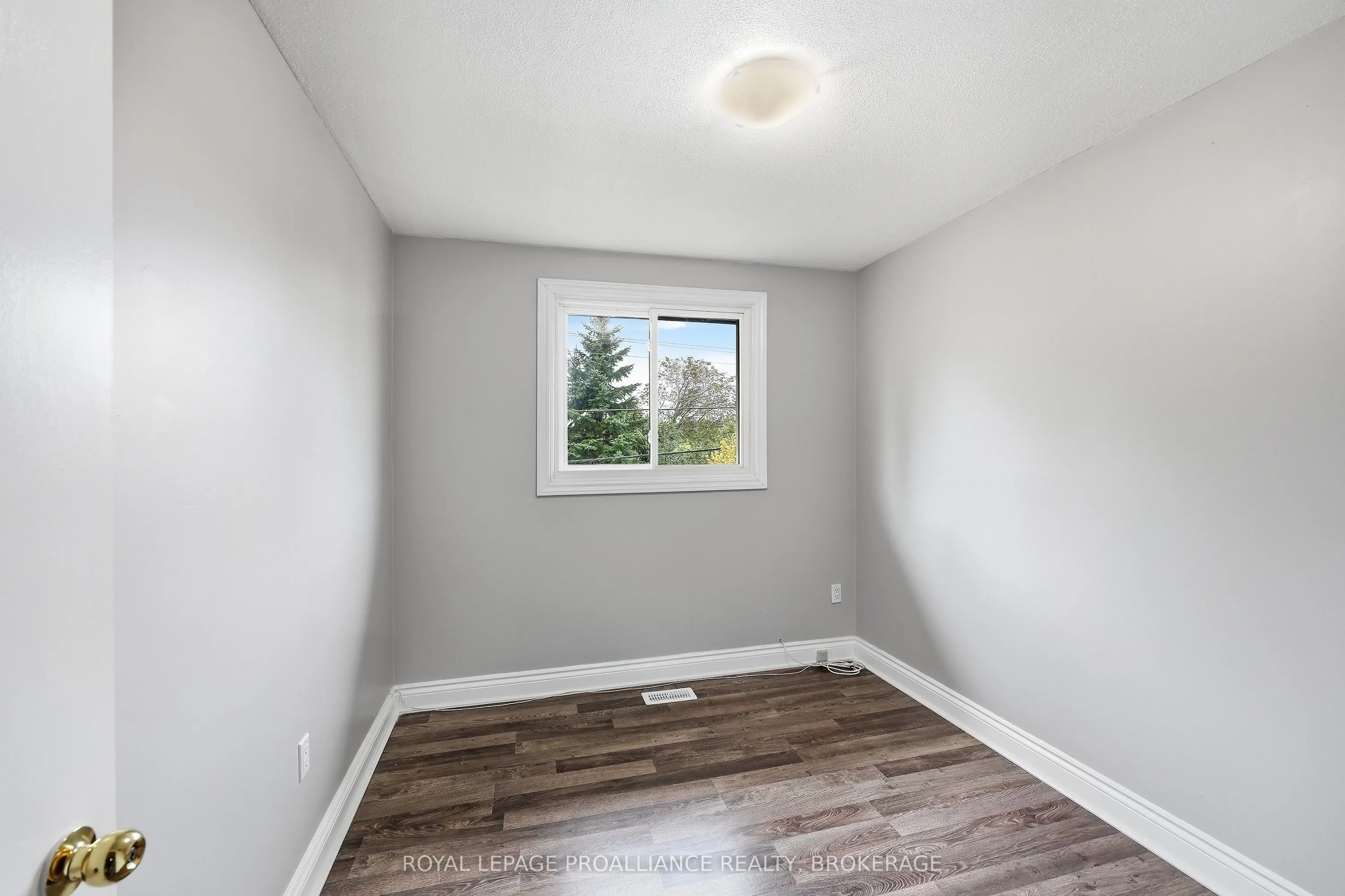 973 Oakview Avenue #61