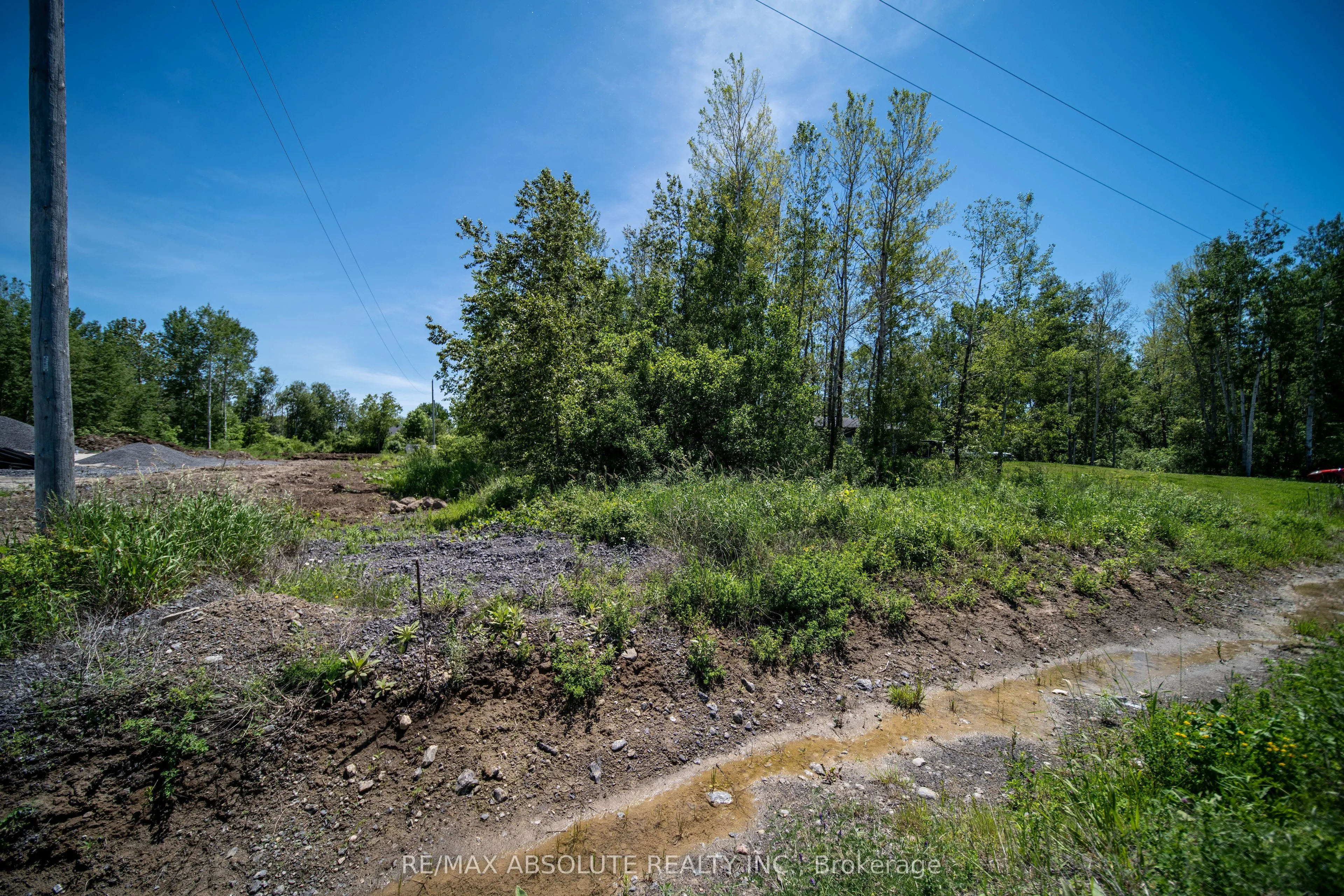 PART LOT 21 CONCESSION 2 3 Road