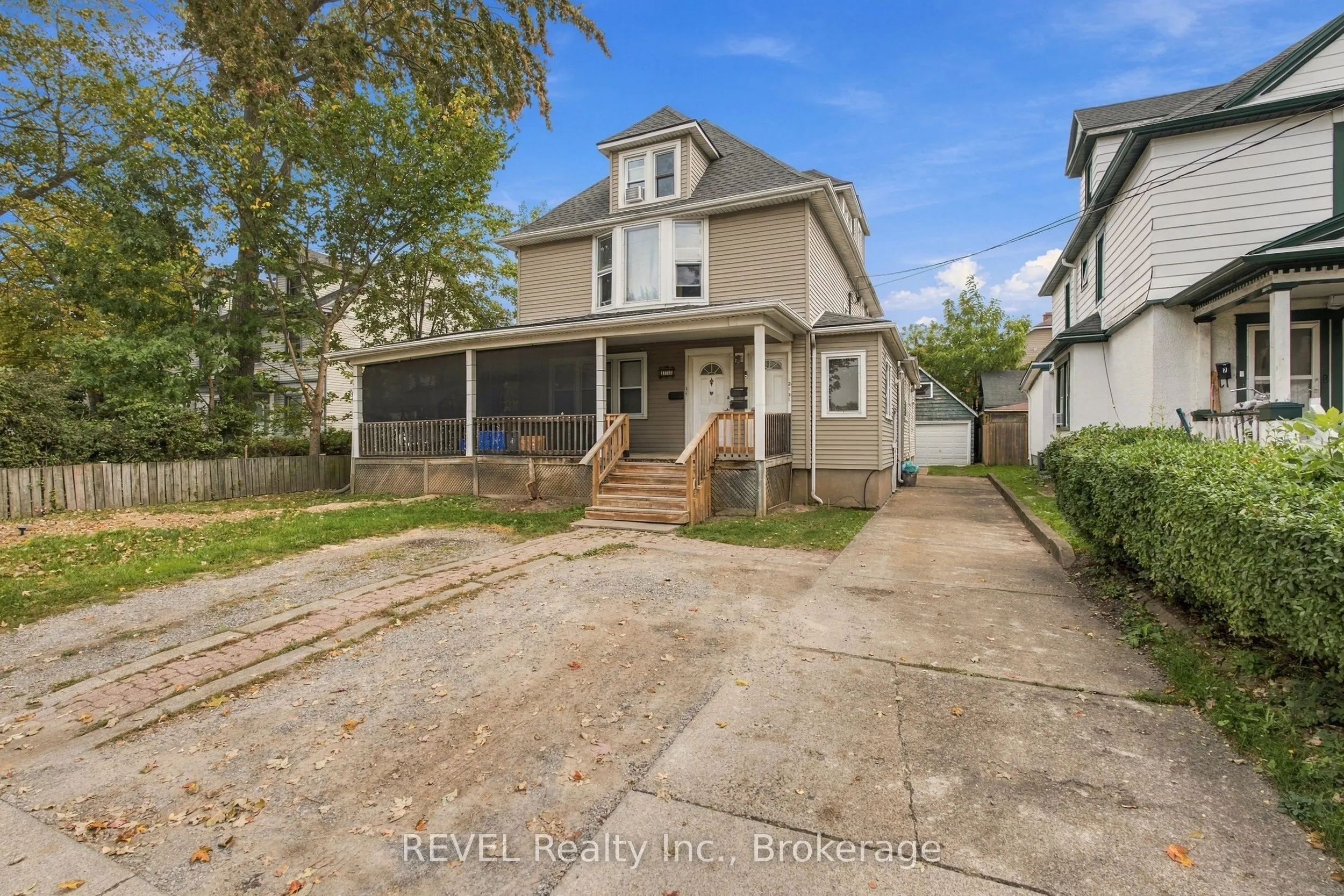 132 Hellems Avenue