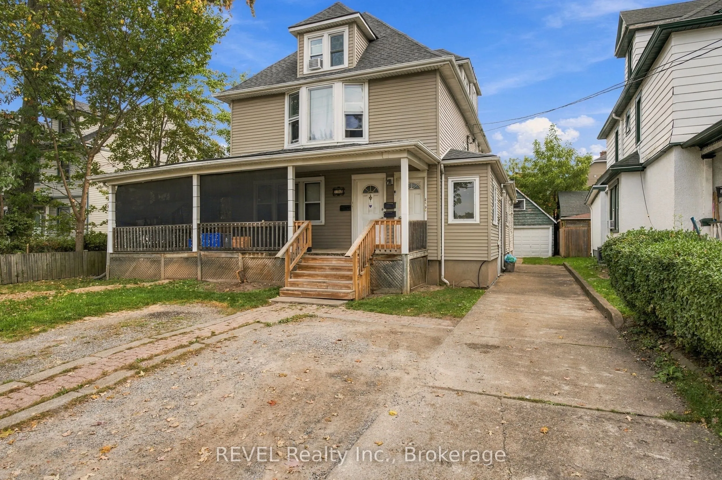 132 Hellems Avenue