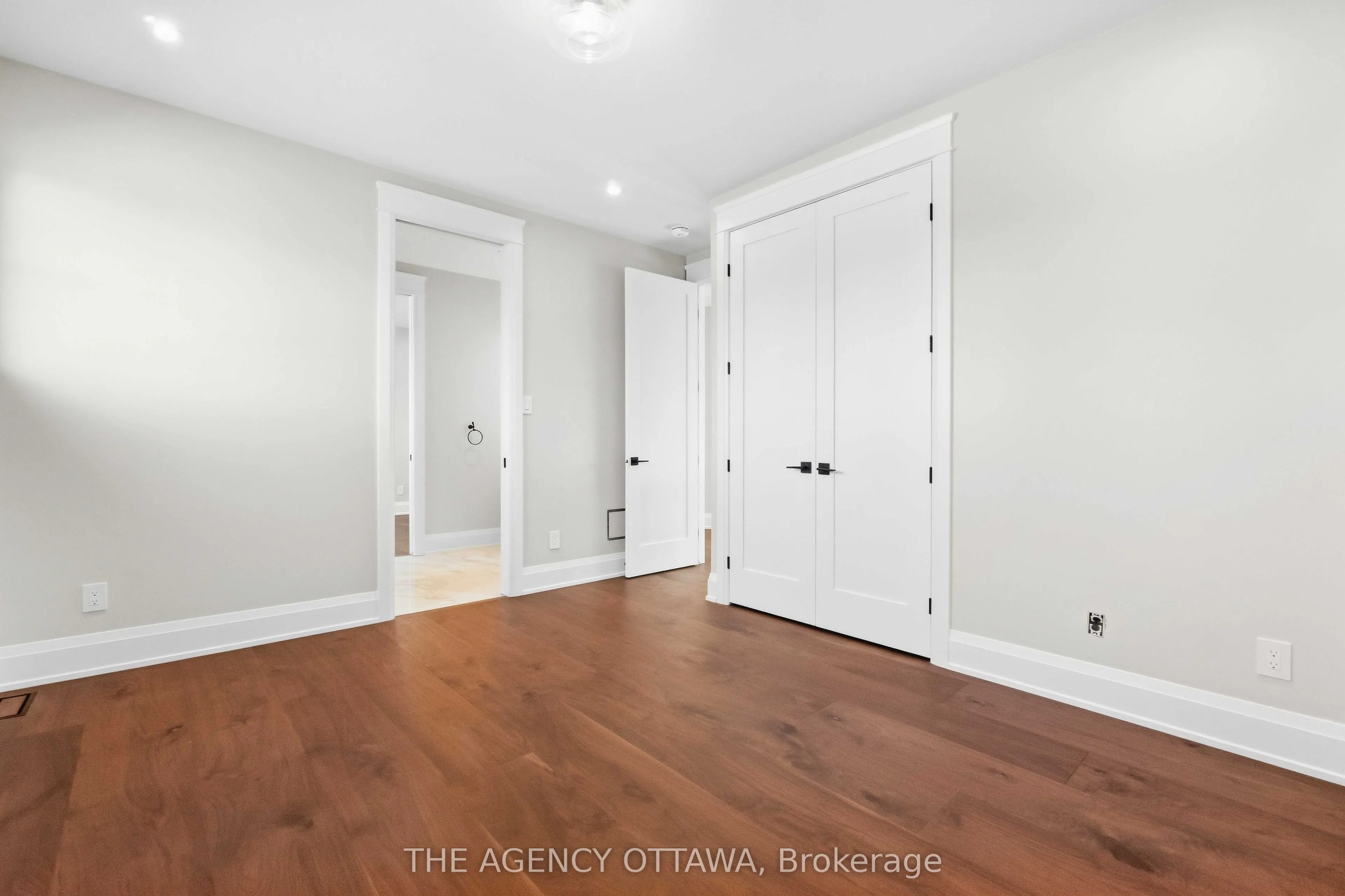 432 Ashbee Court