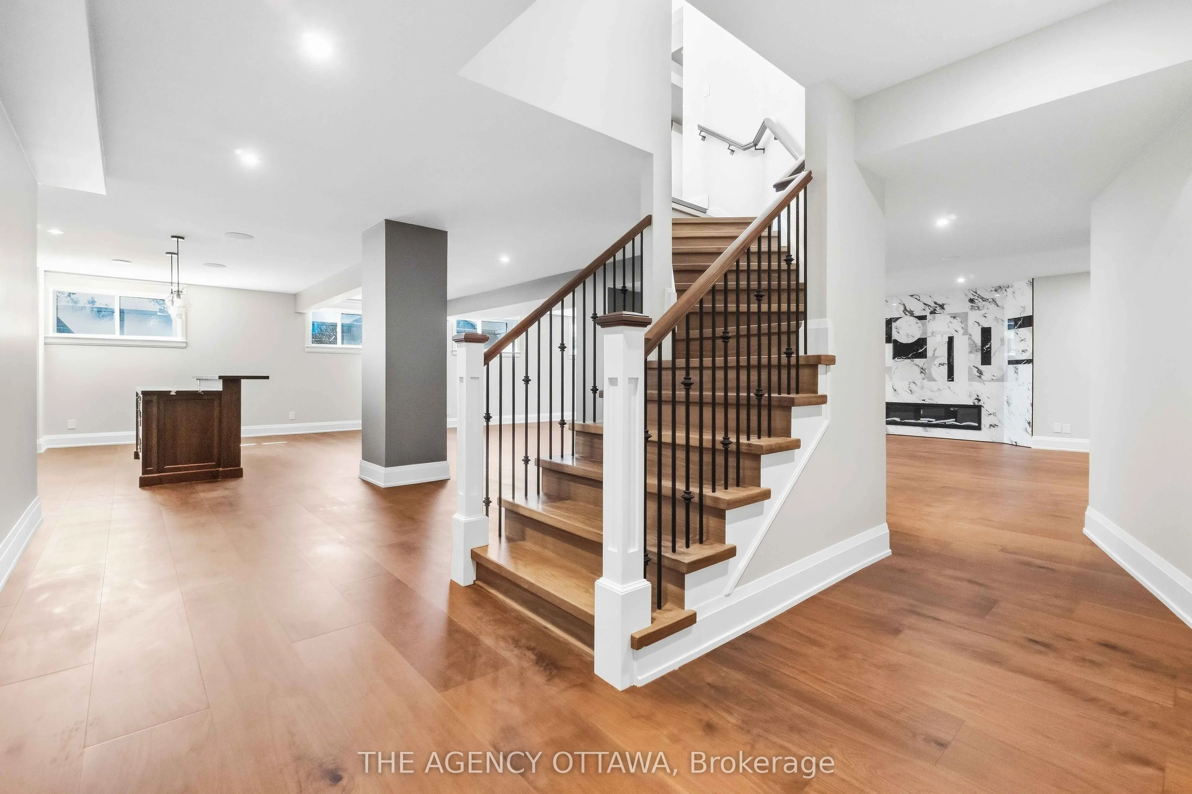432 Ashbee Court