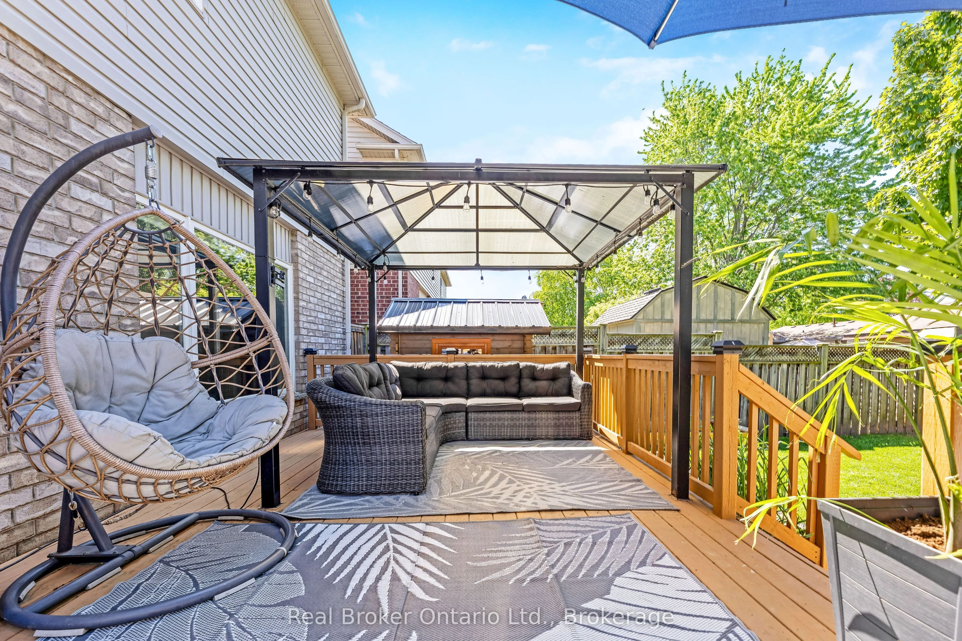 22 ATTO Drive
