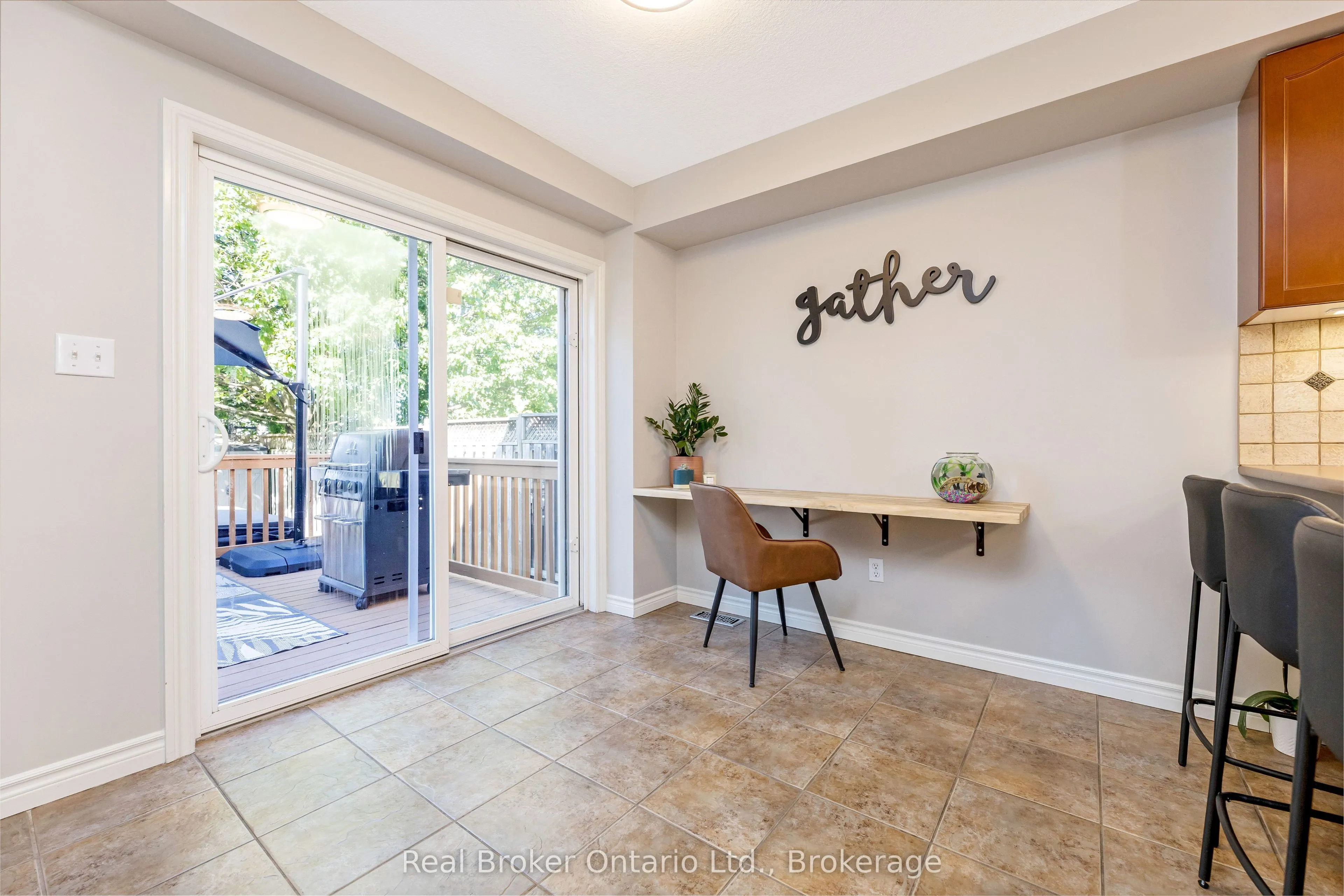 22 ATTO Drive