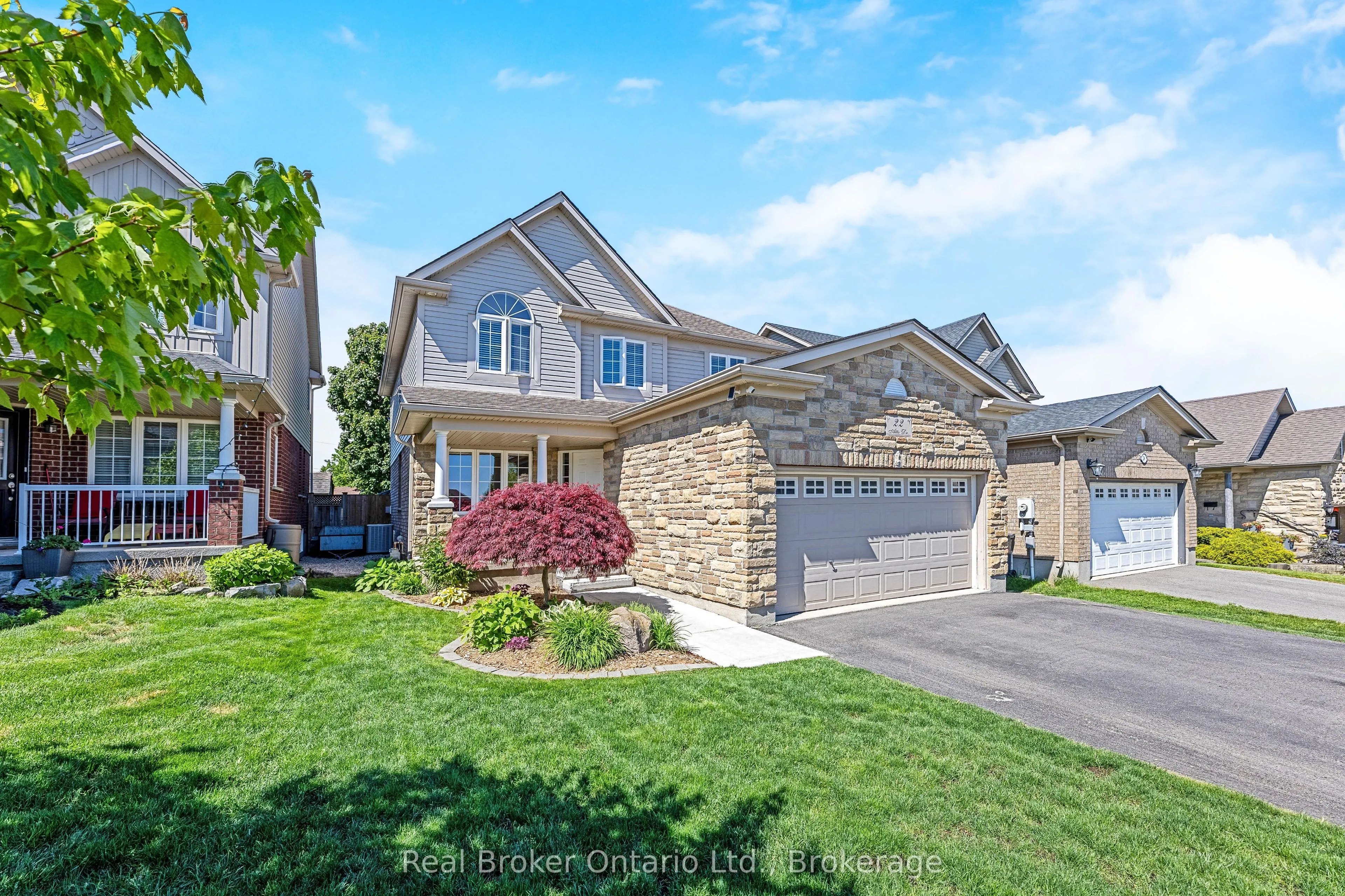 22 ATTO Drive