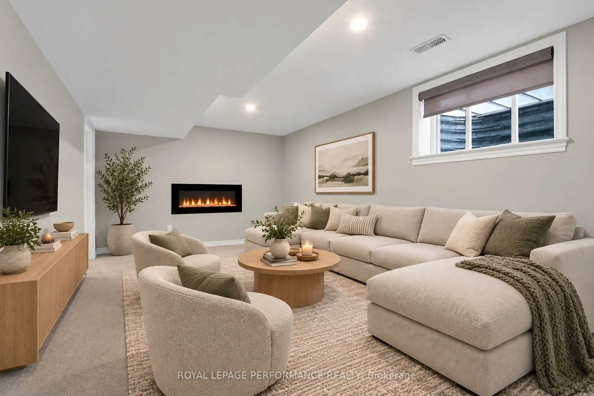 522 Silverbell Crescent