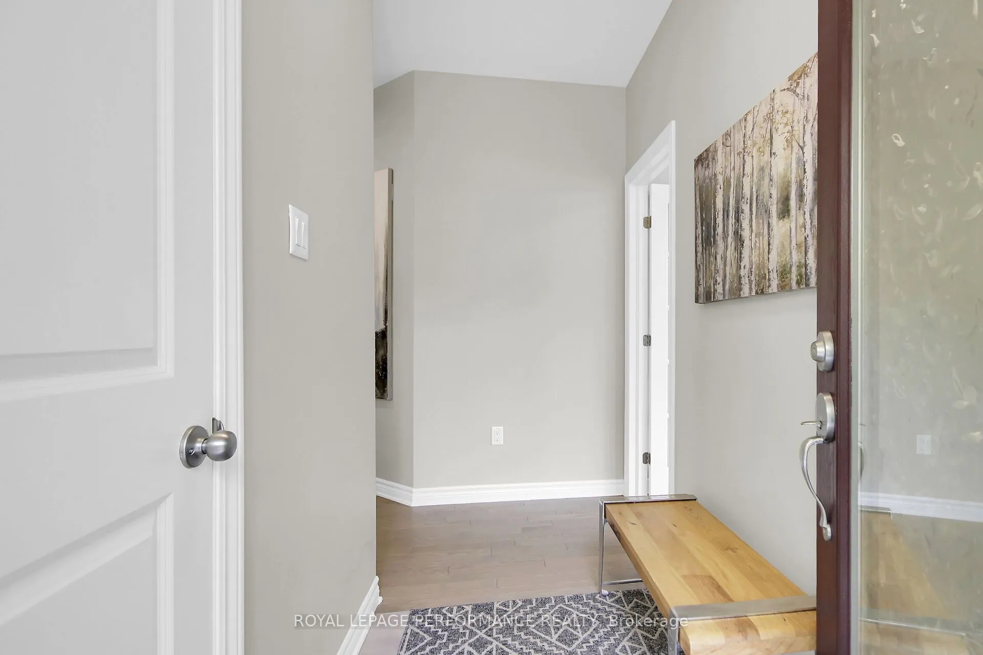522 Silverbell Crescent