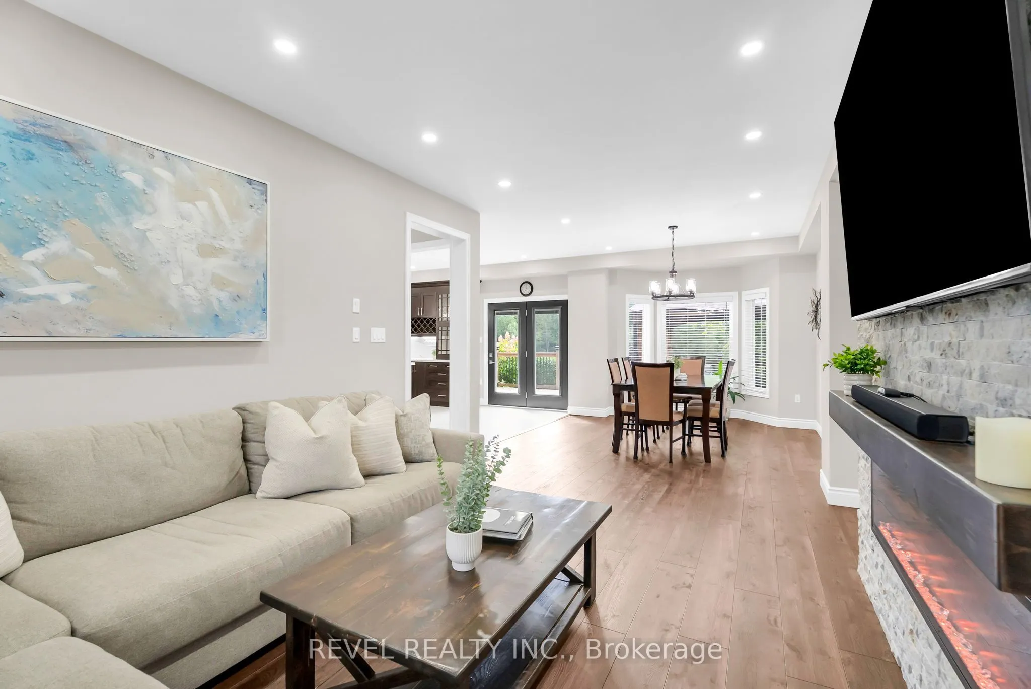 14 Devonleigh Drive