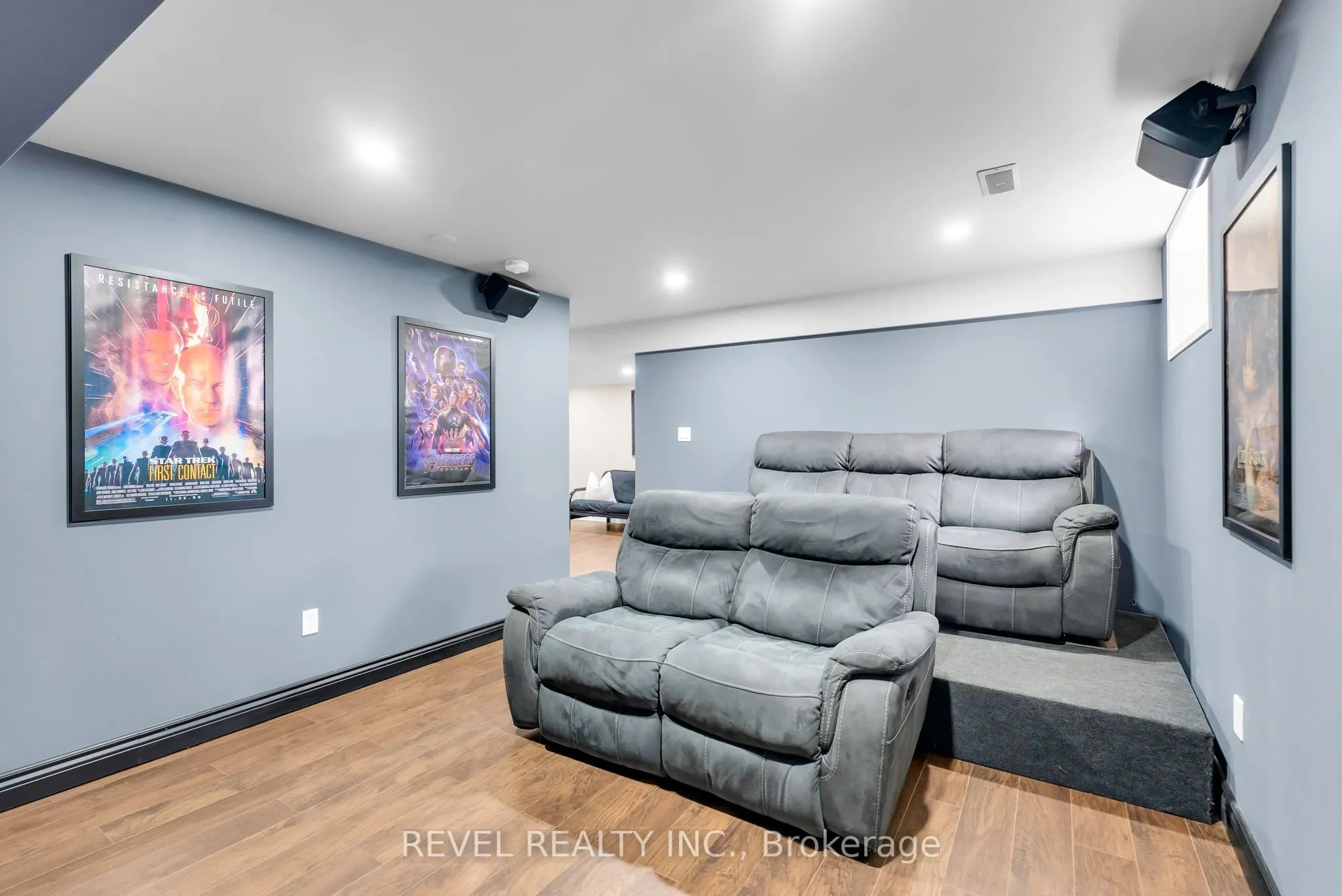 14 Devonleigh Drive