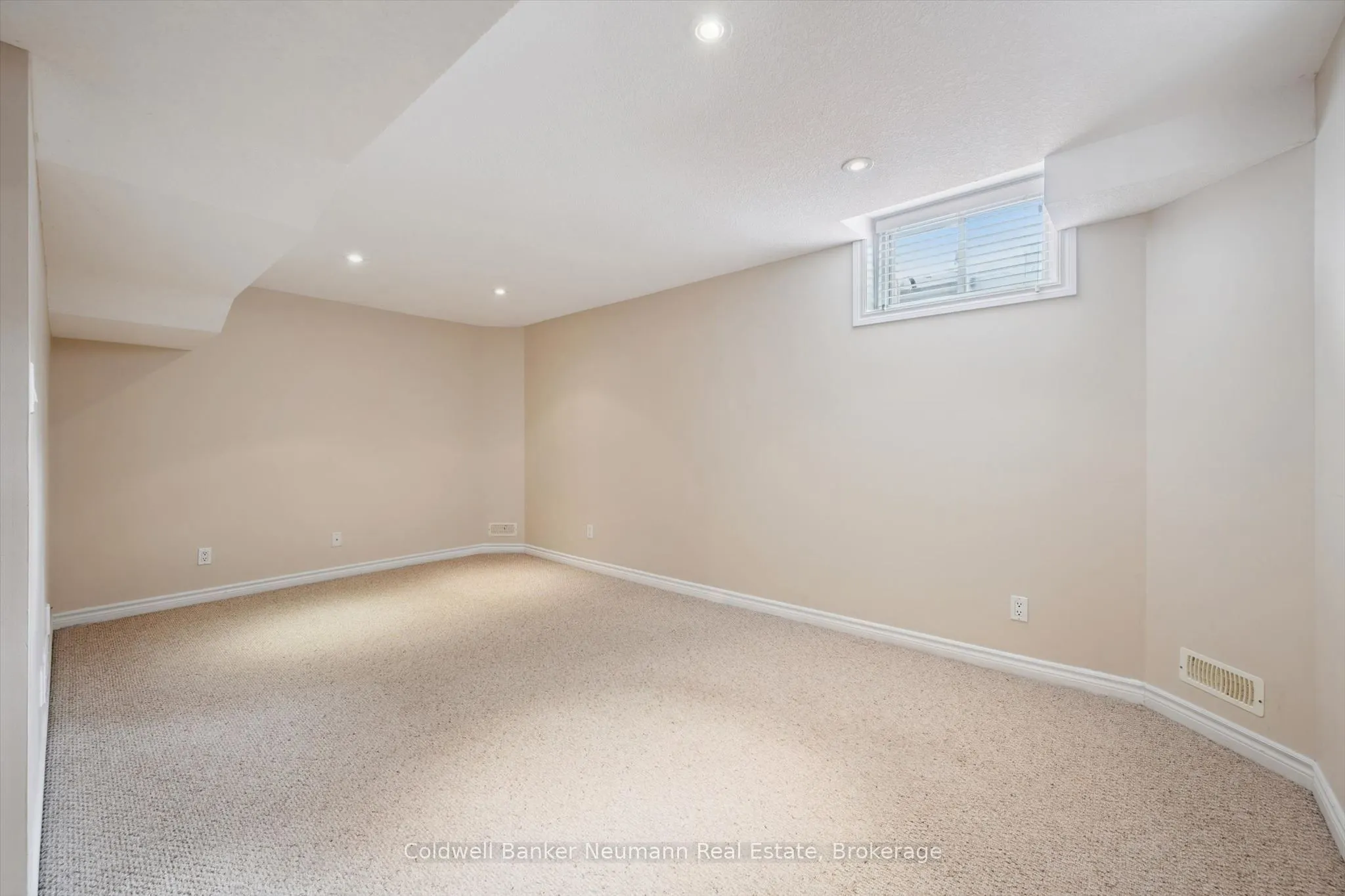 89 Washburn Drive
