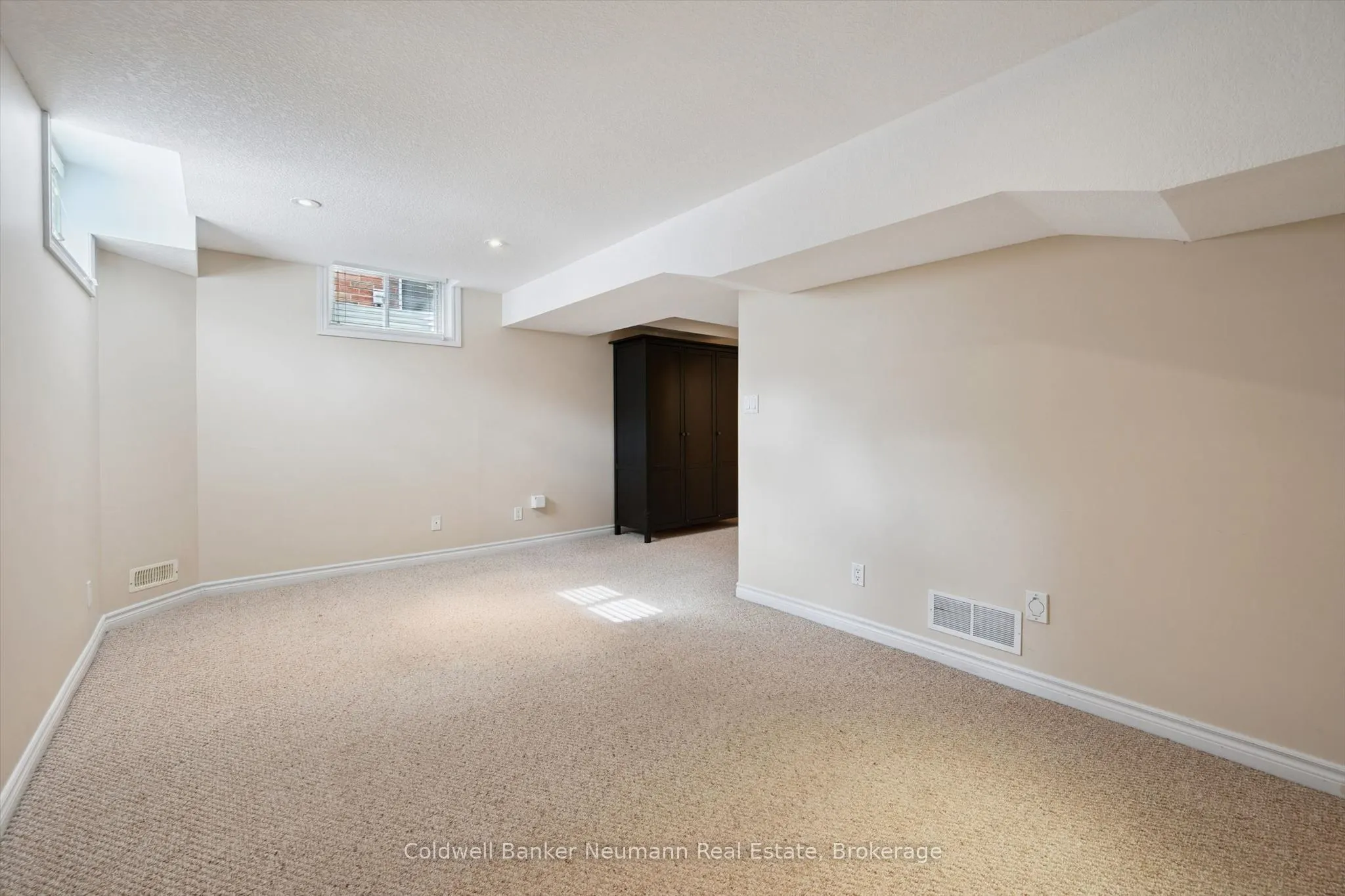 89 Washburn Drive