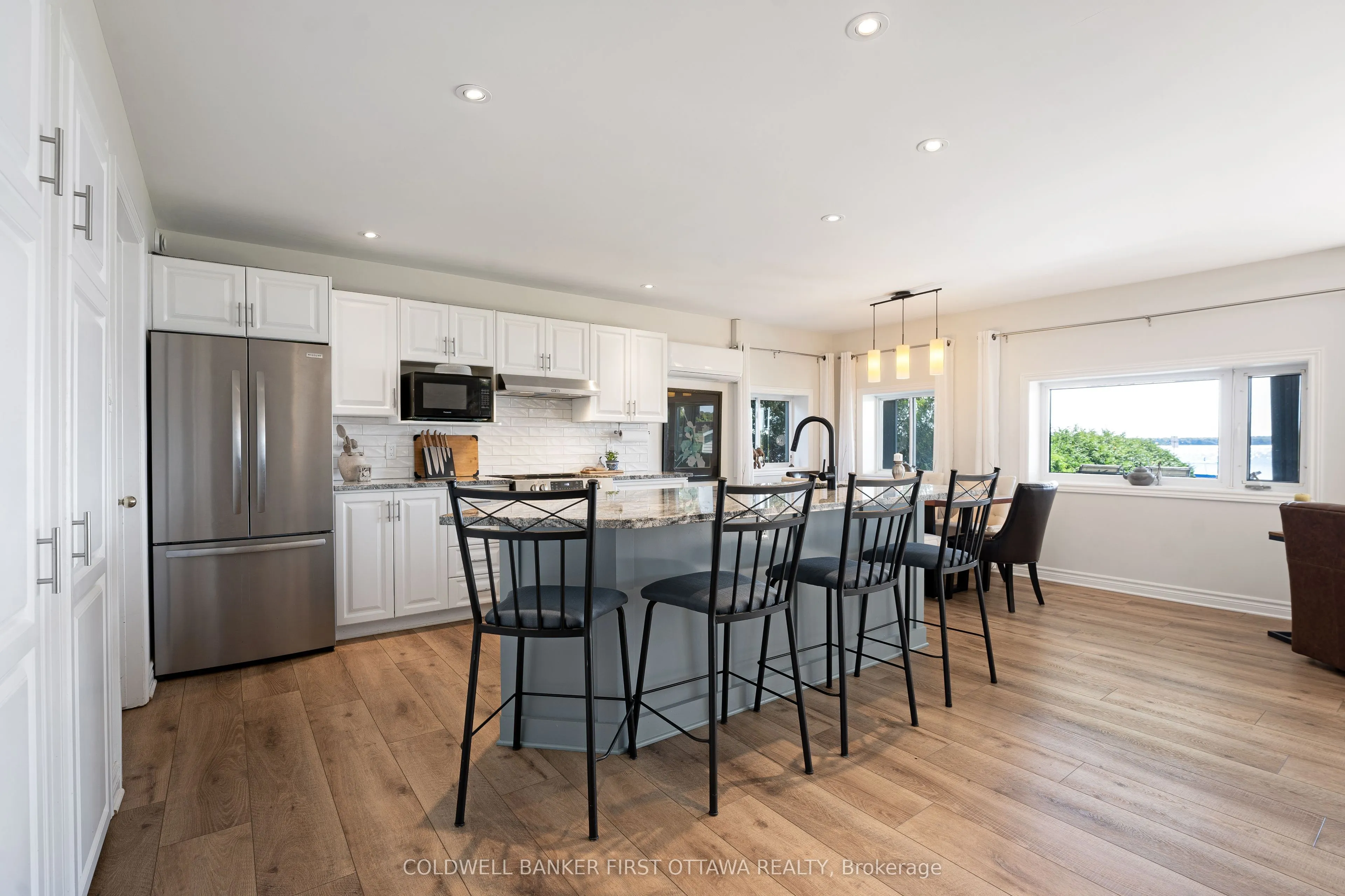 165 Rideau Street