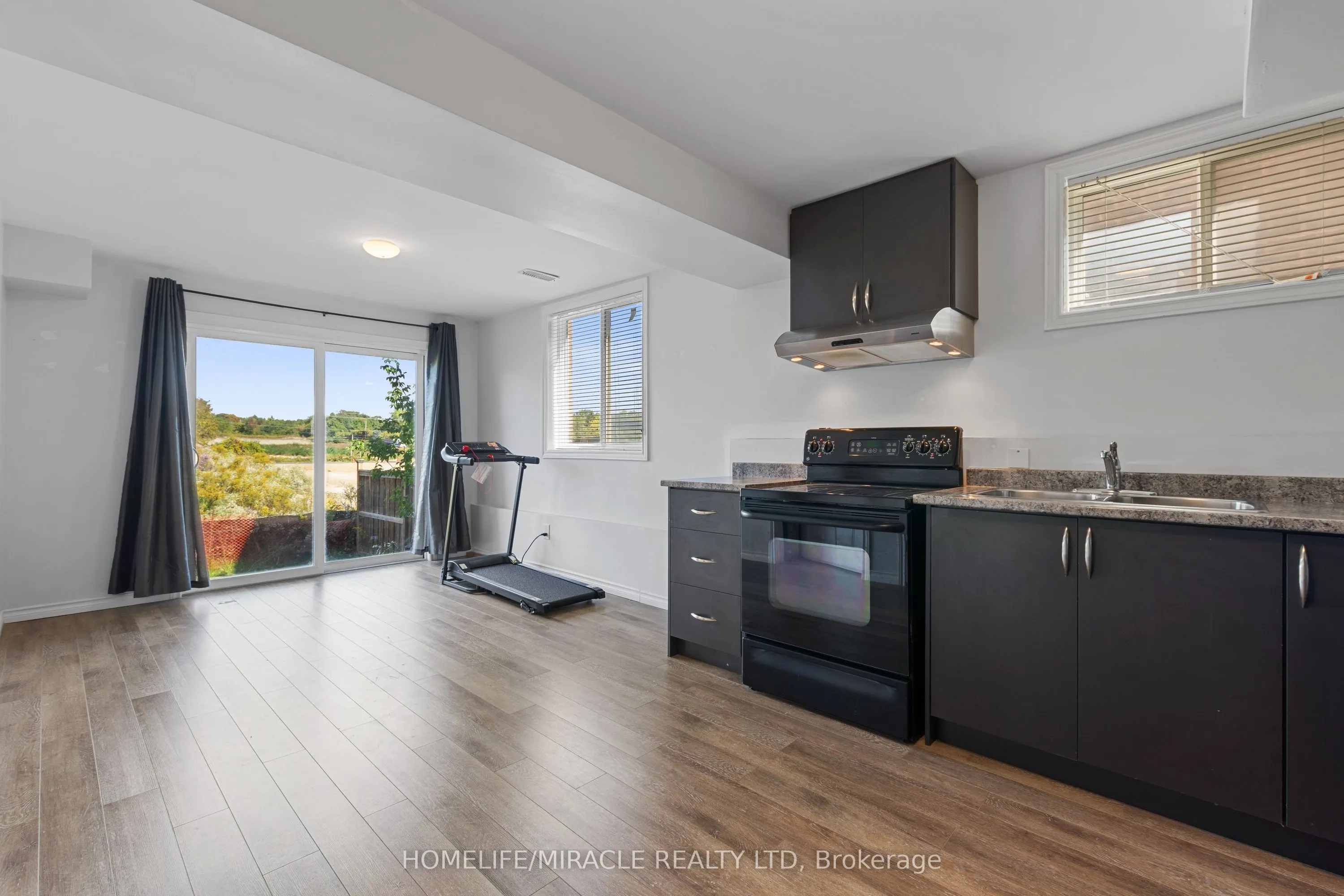 75 SPARROW Avenue