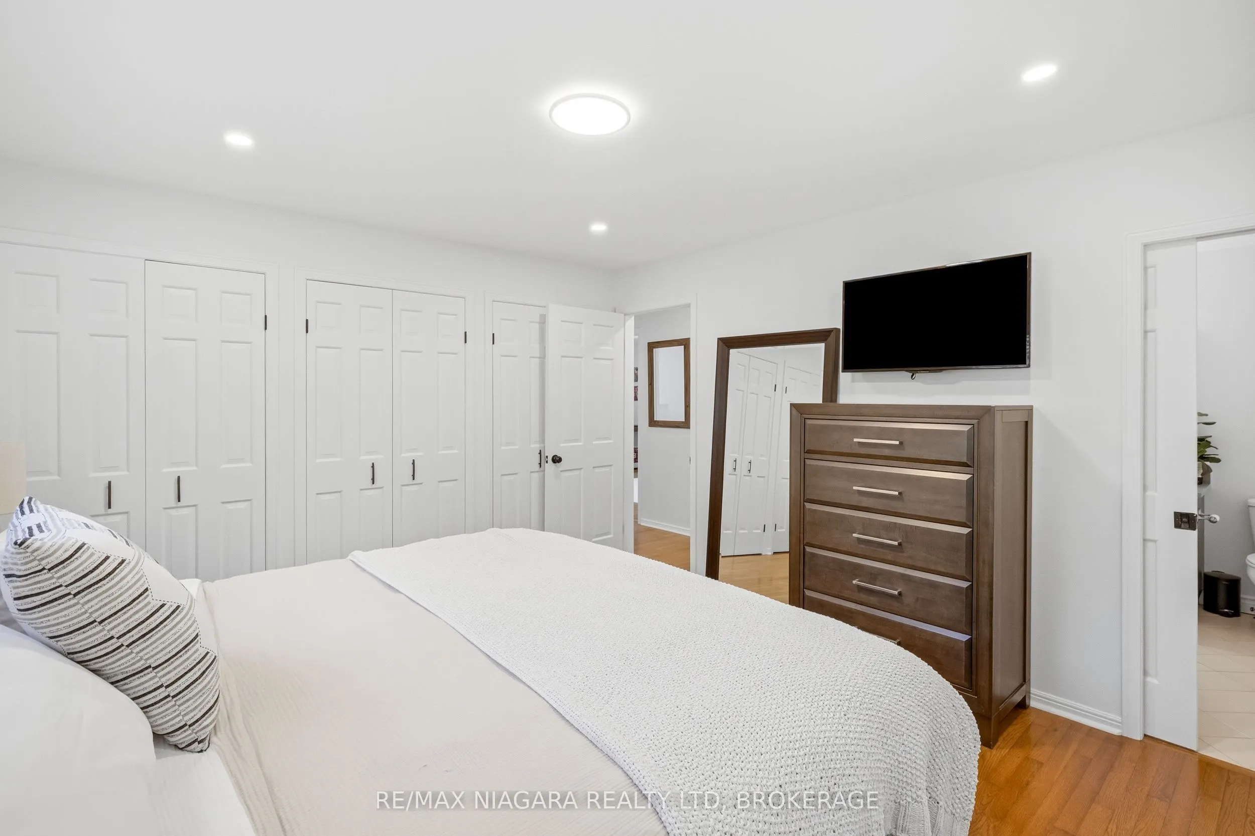 25 Berkhout Terrace