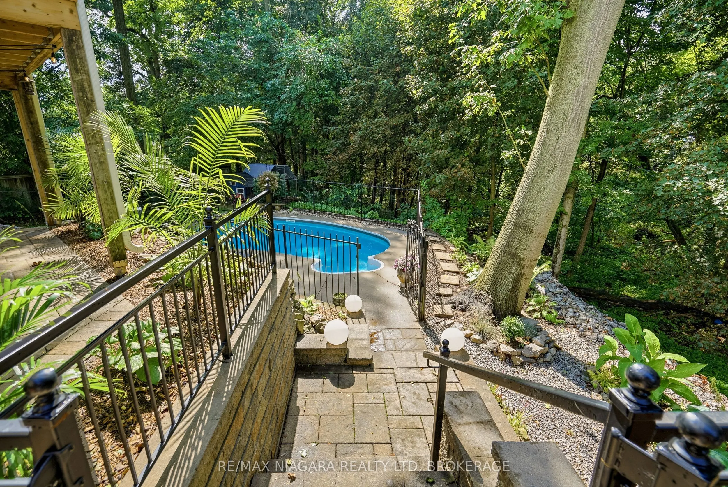 25 Berkhout Terrace
