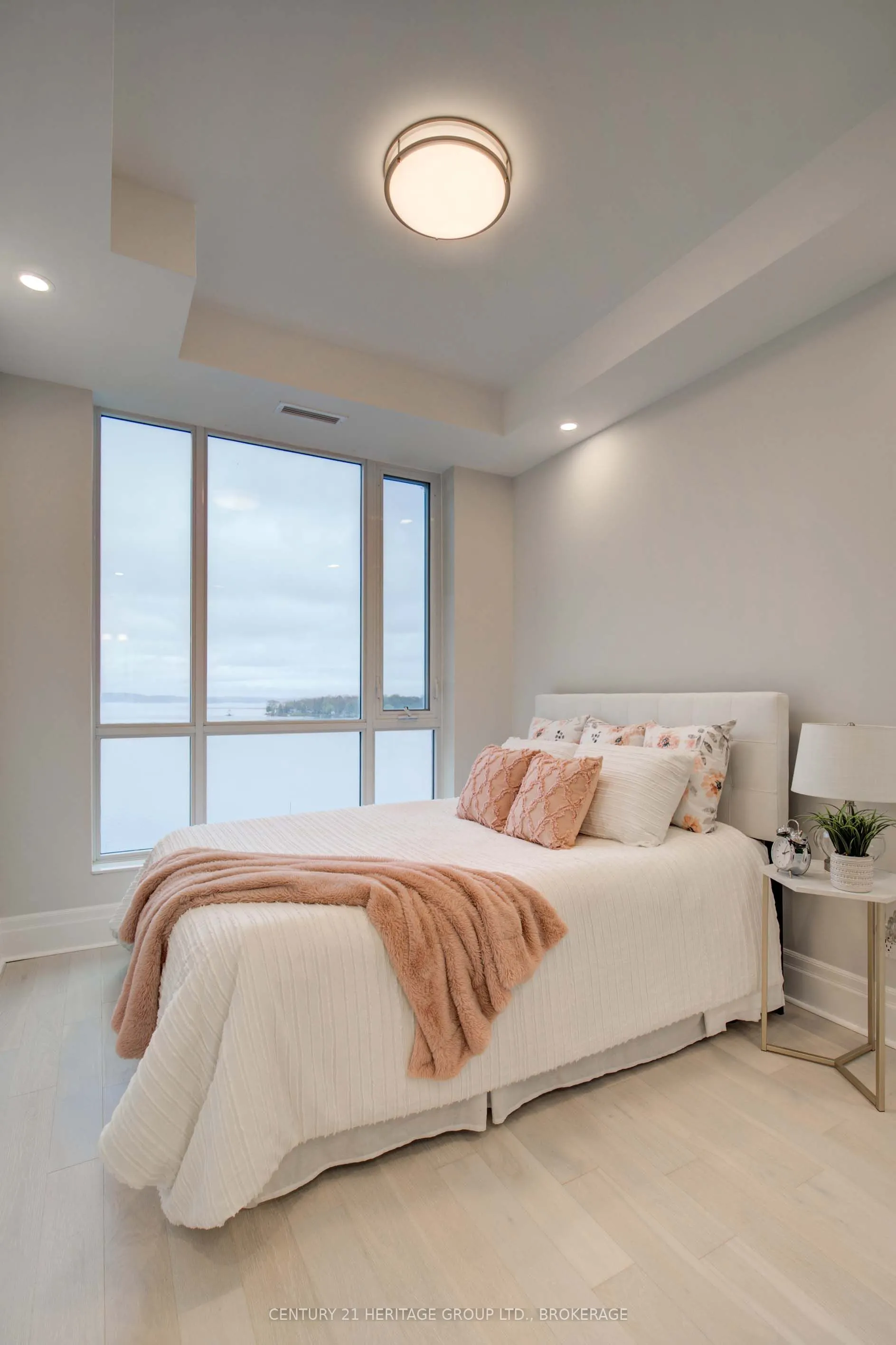 129 South Street #607