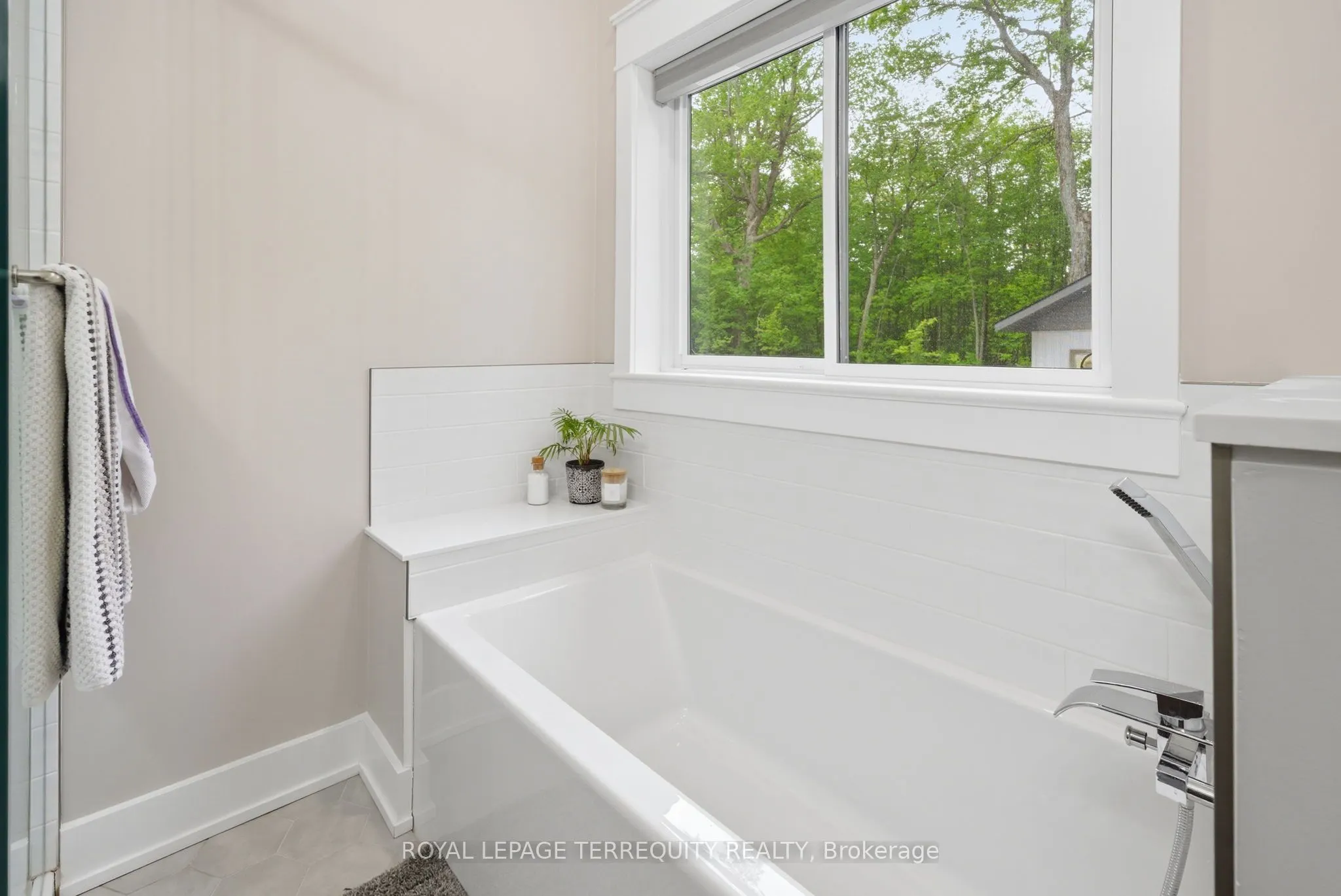 218 Campbell Road