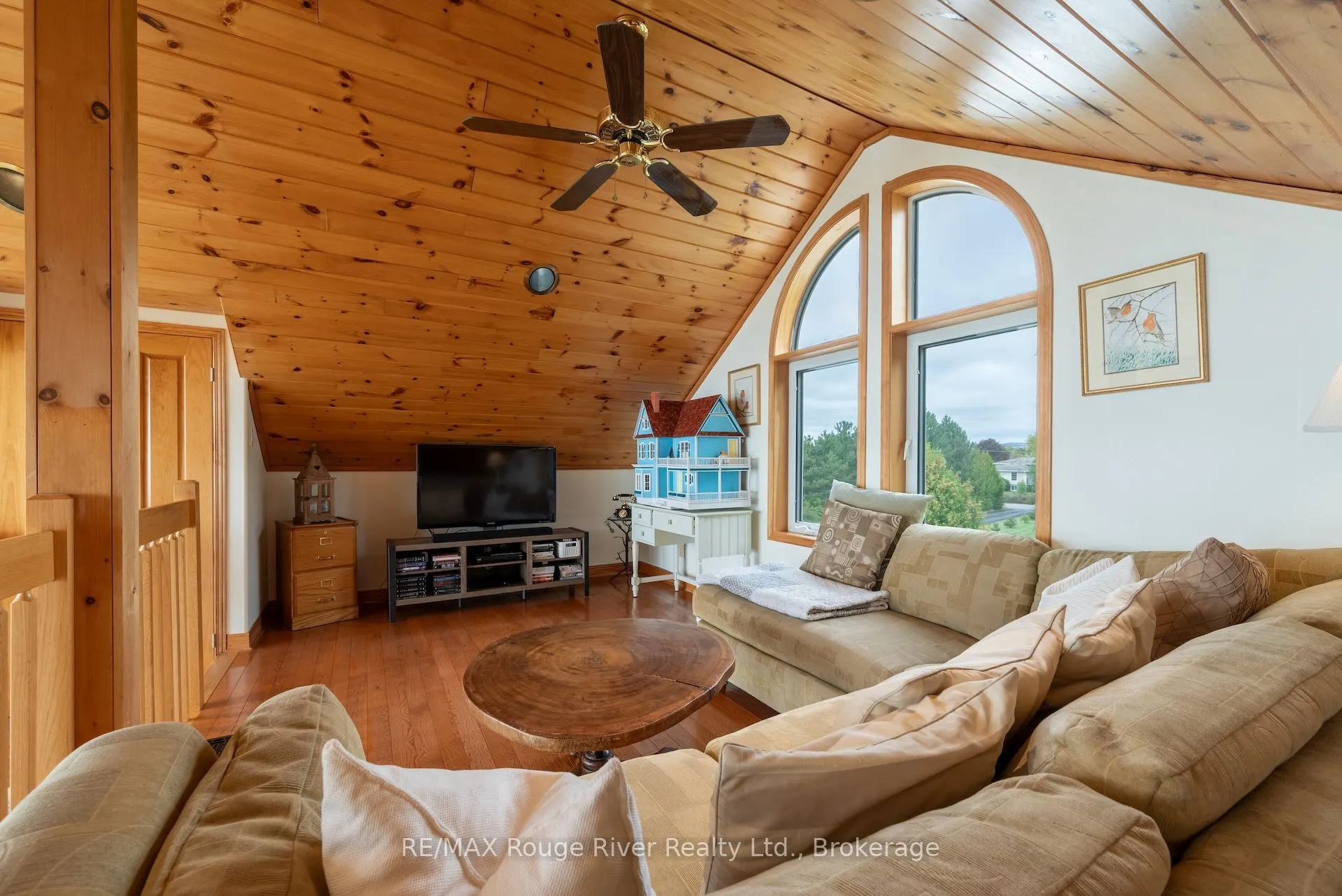 455 Lakeshore Road