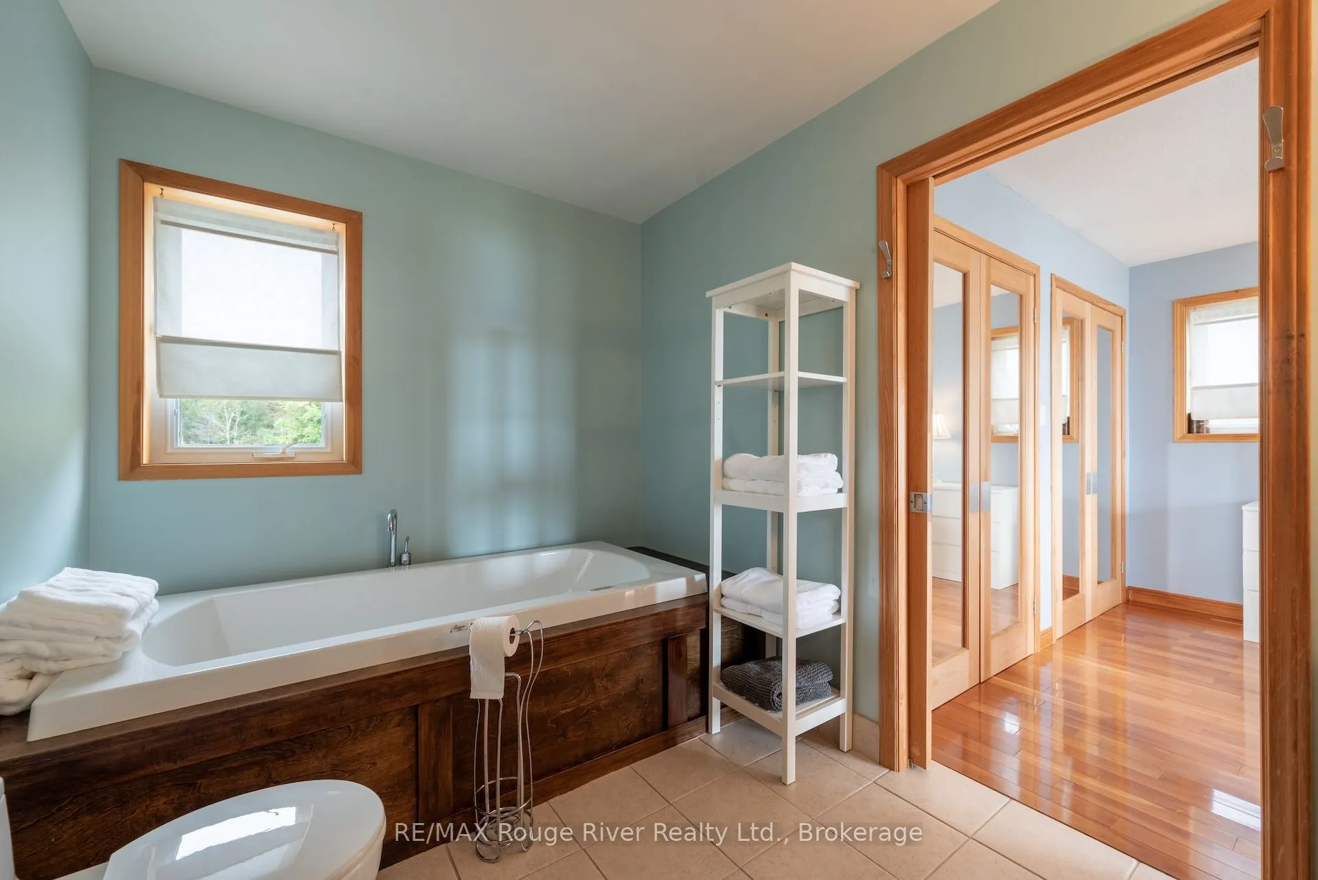 455 Lakeshore Road