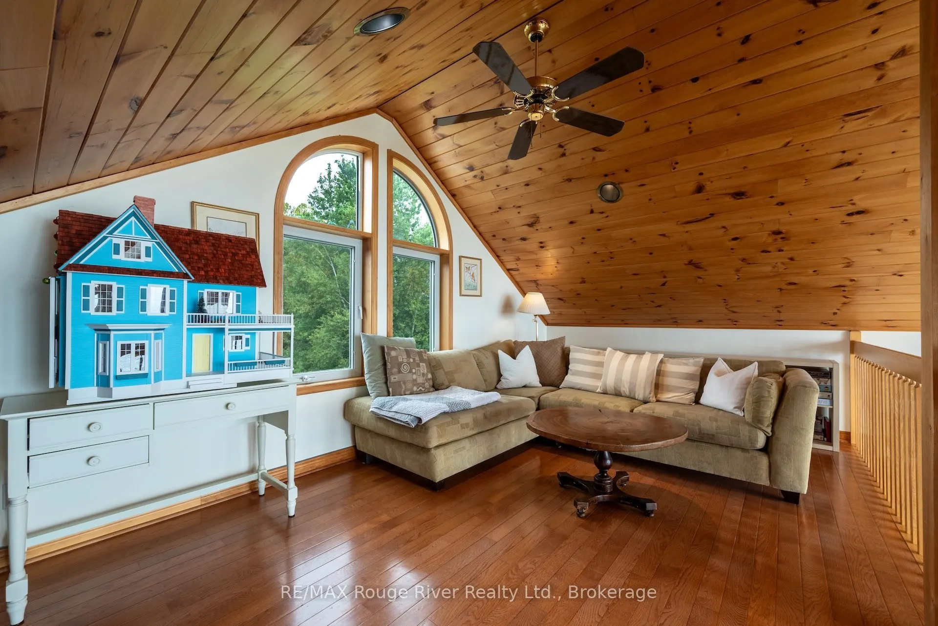 455 Lakeshore Road