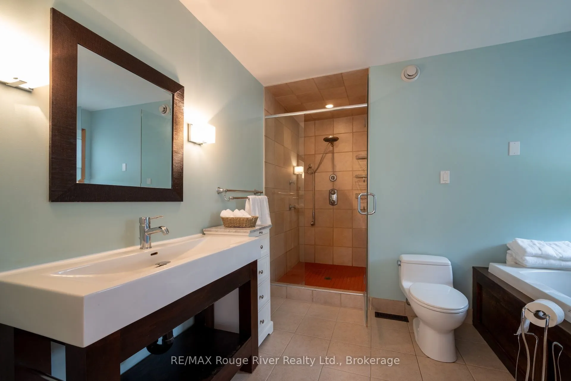 455 Lakeshore Road