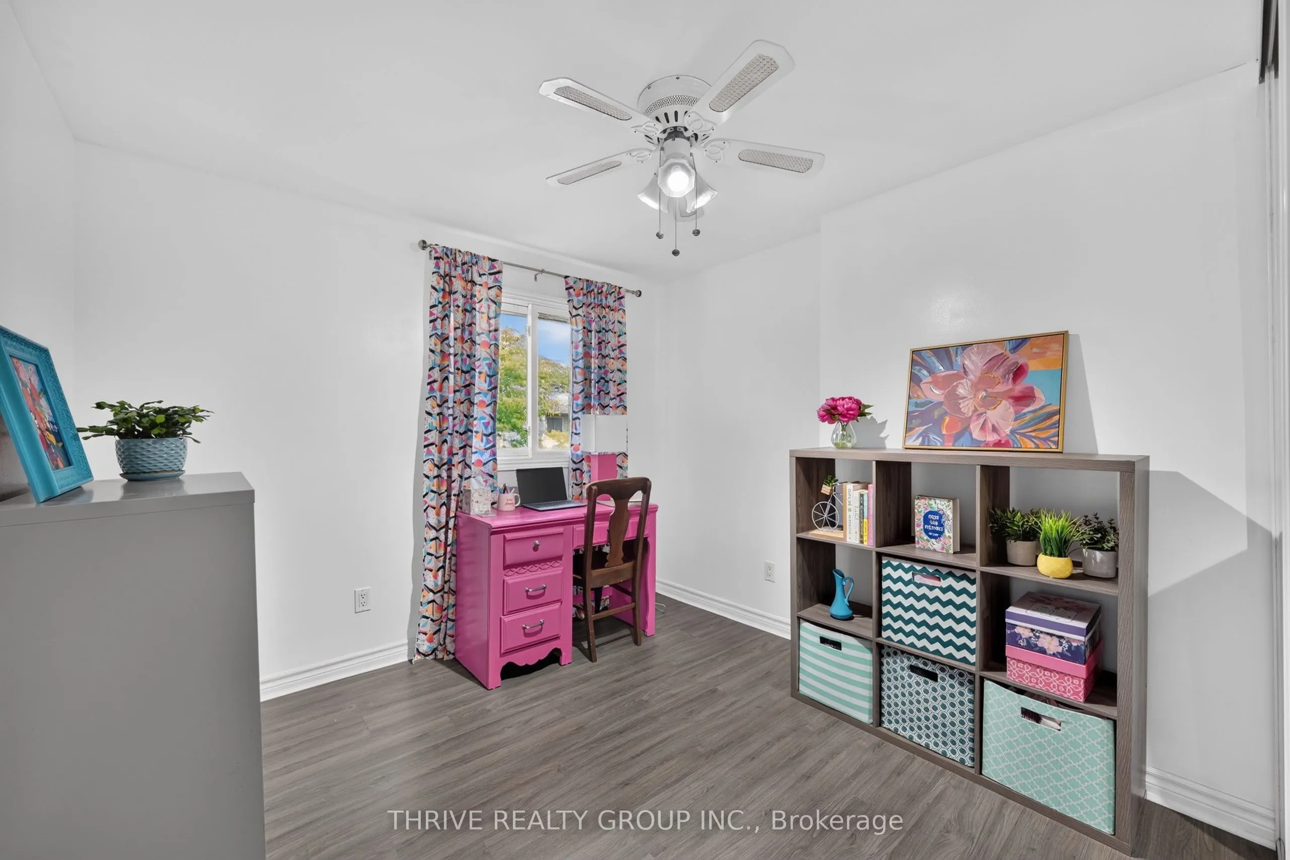 300 Sandringham Crescent #34