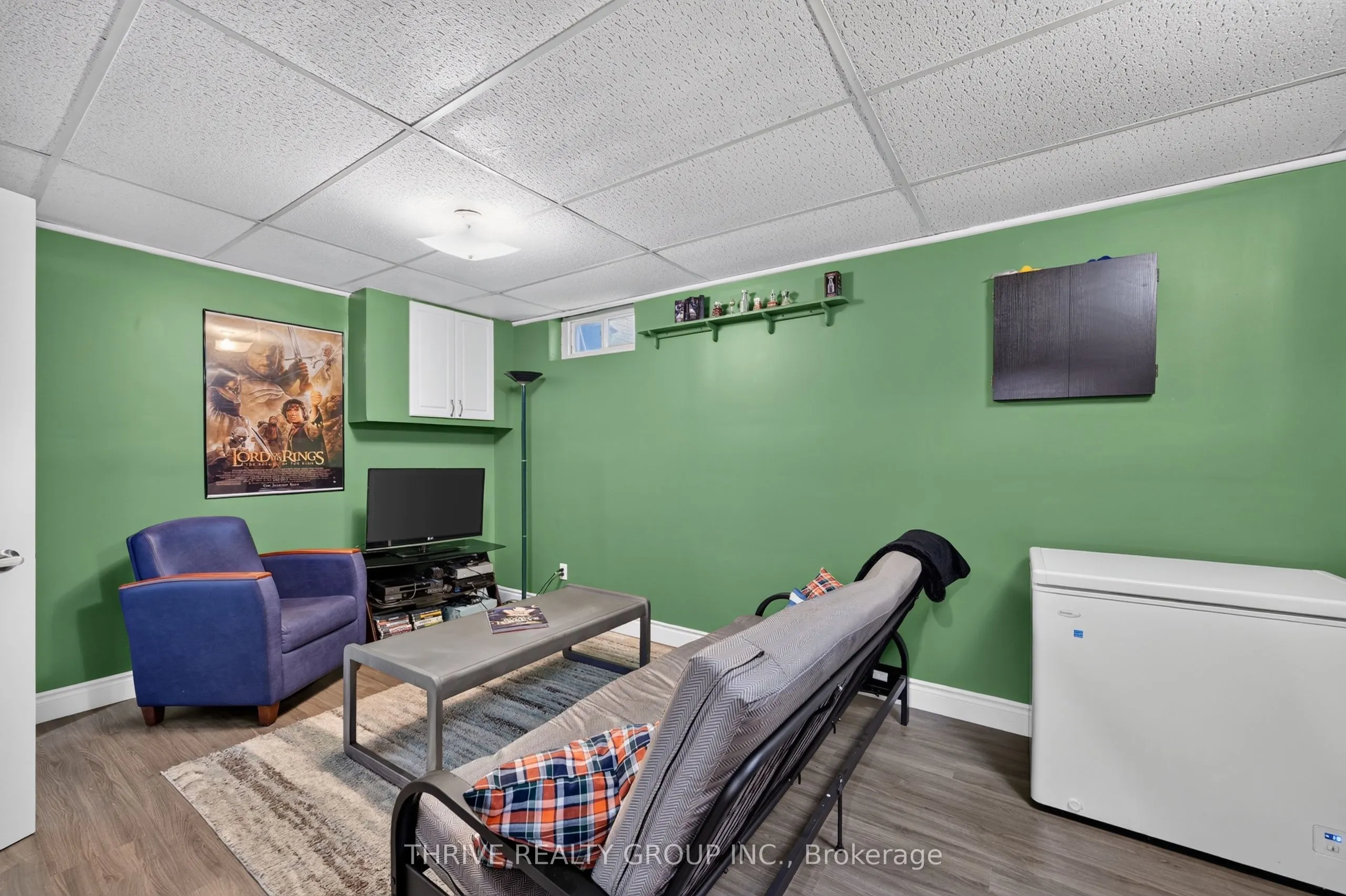 300 Sandringham Crescent #34