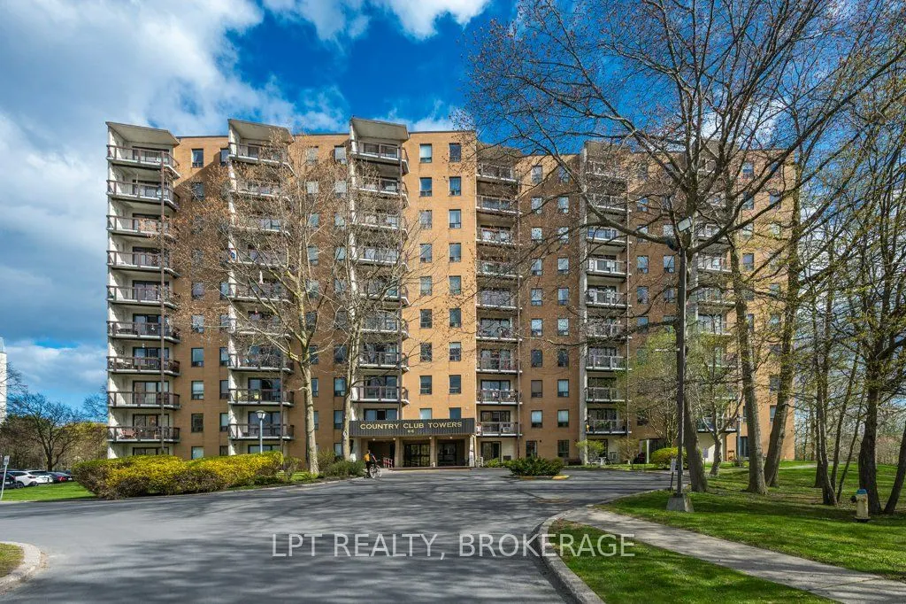 66 Greenview Drive #208