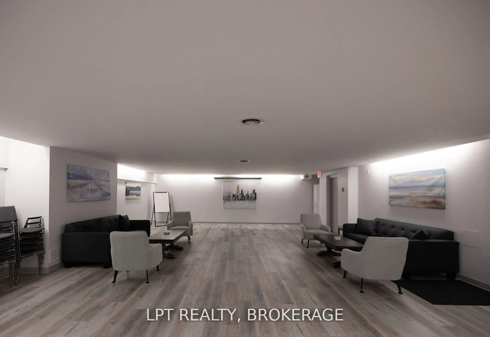 66 Greenview Drive #208