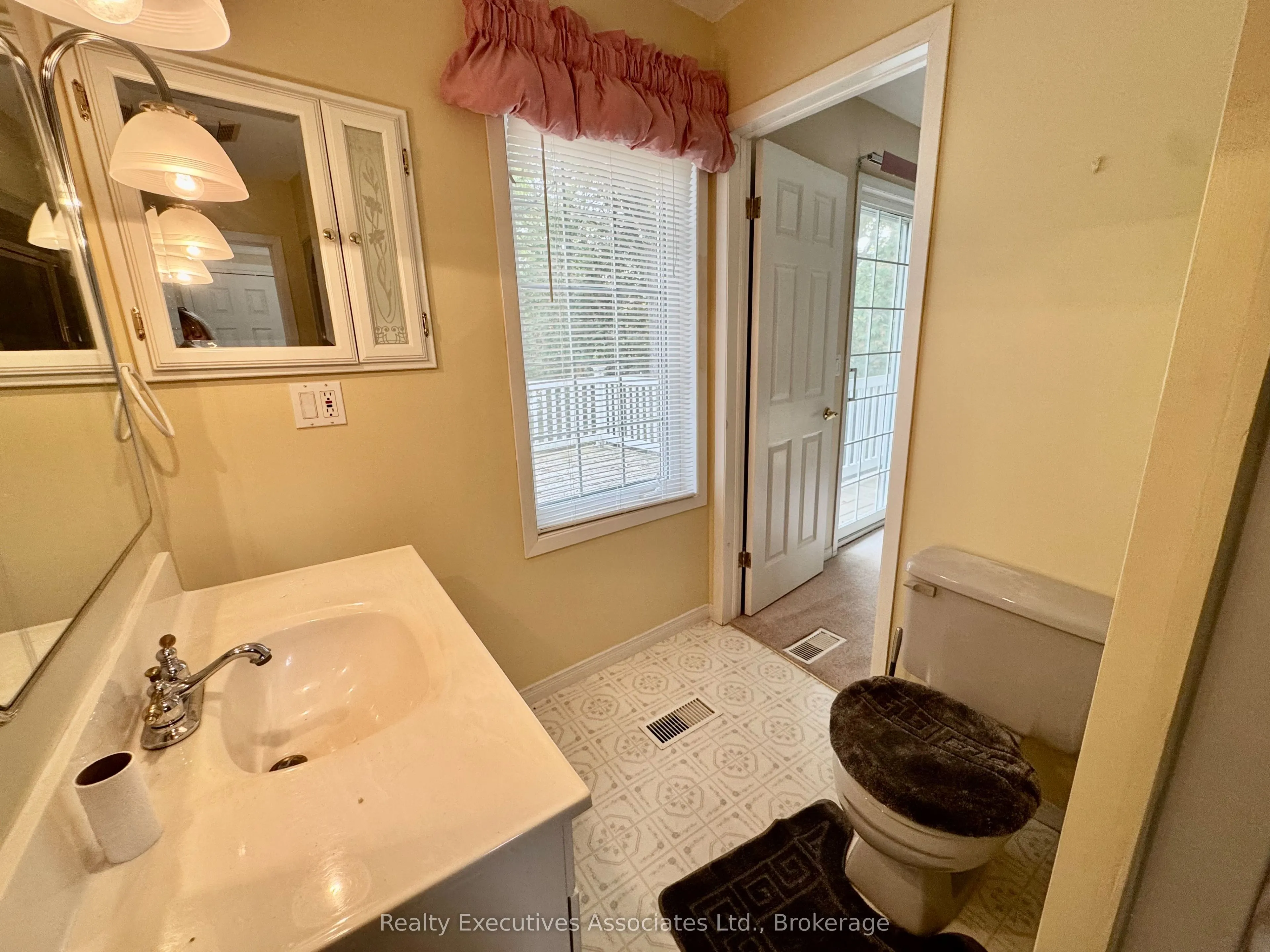 345 Hillside Drive