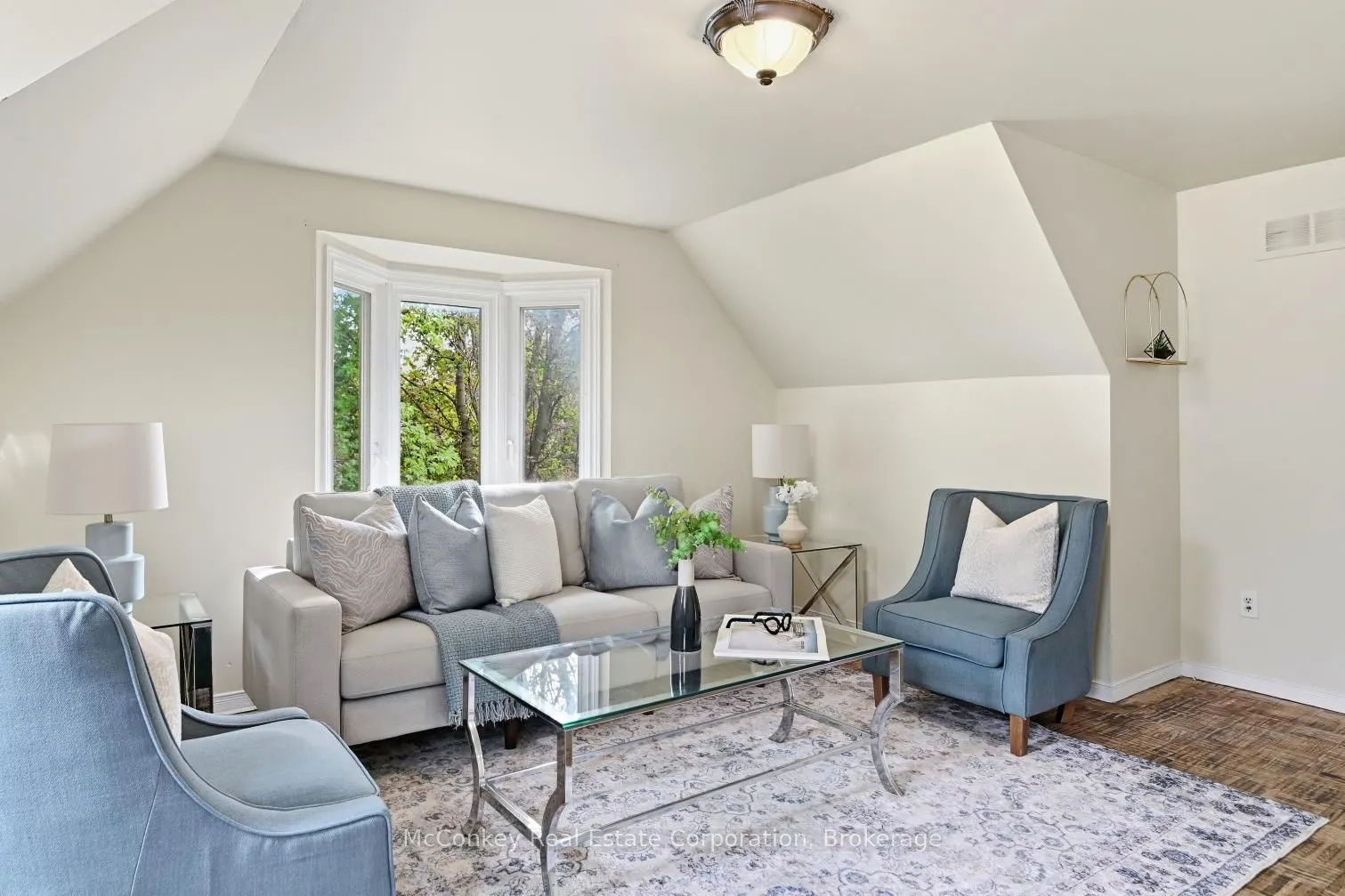 460 Cardinal Drive