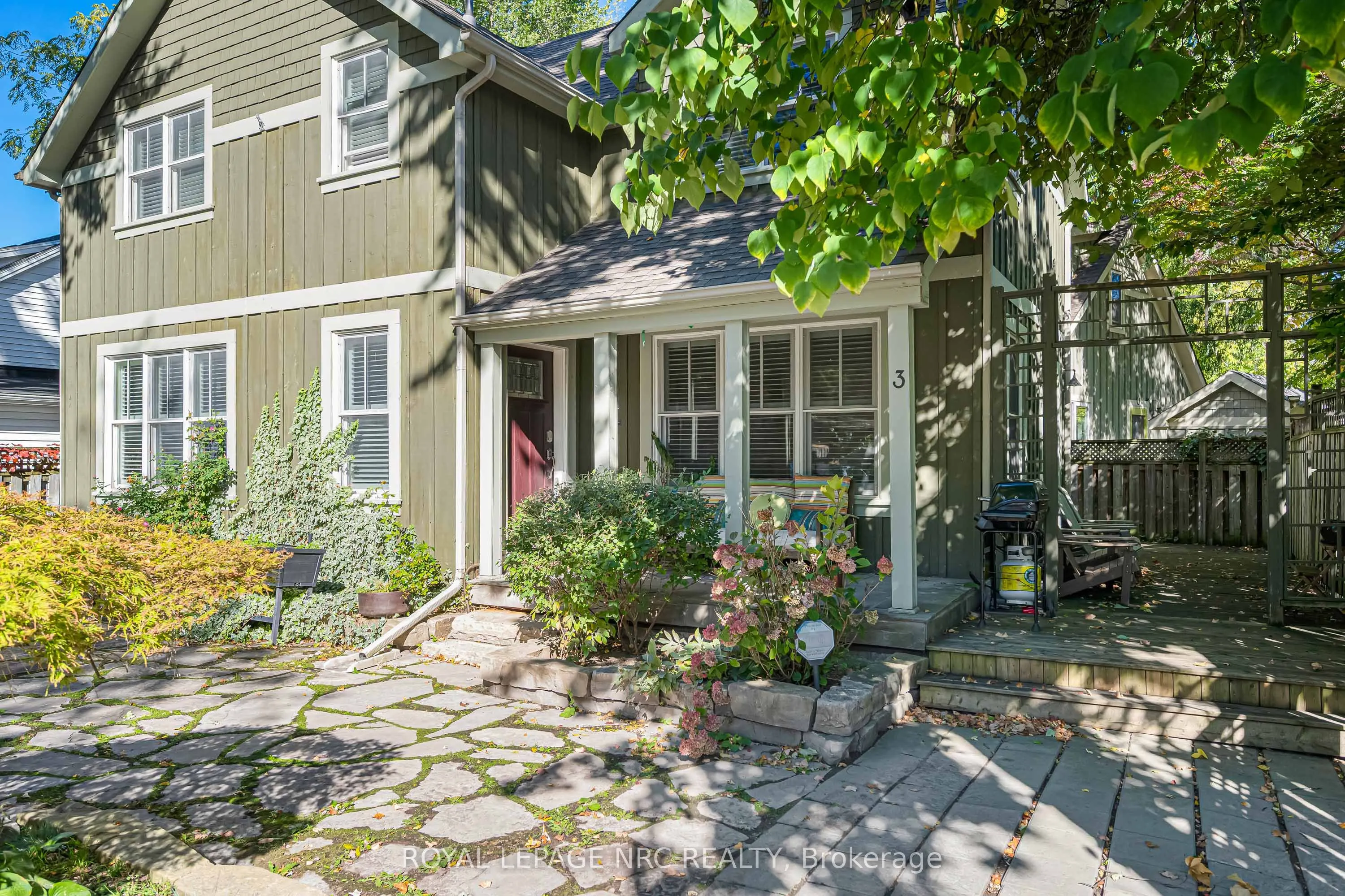 3 Luther Avenue