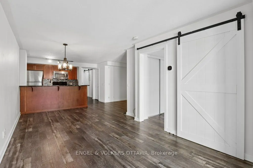 138 Somerset Street W #408