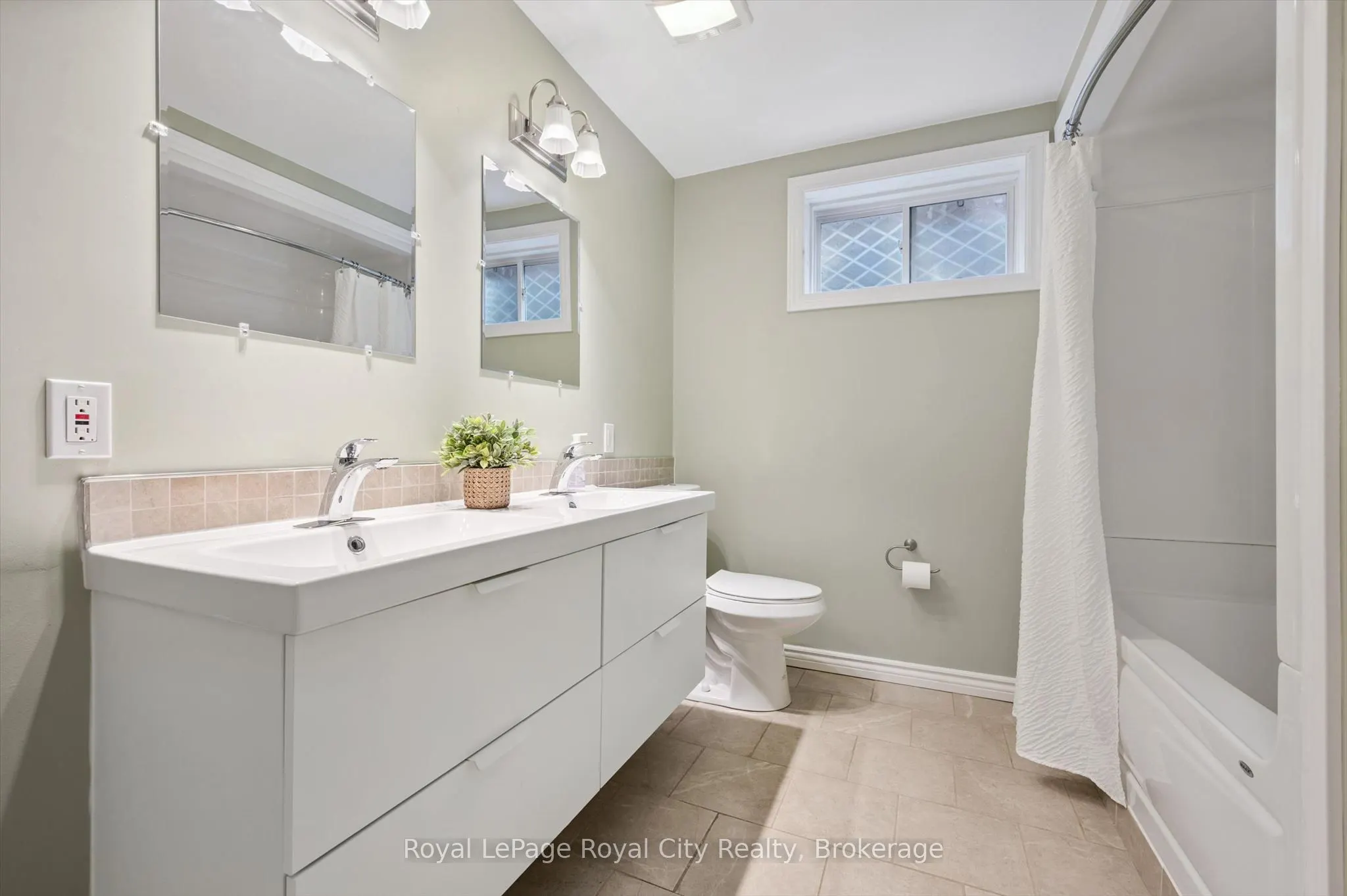 60A Eastview Road