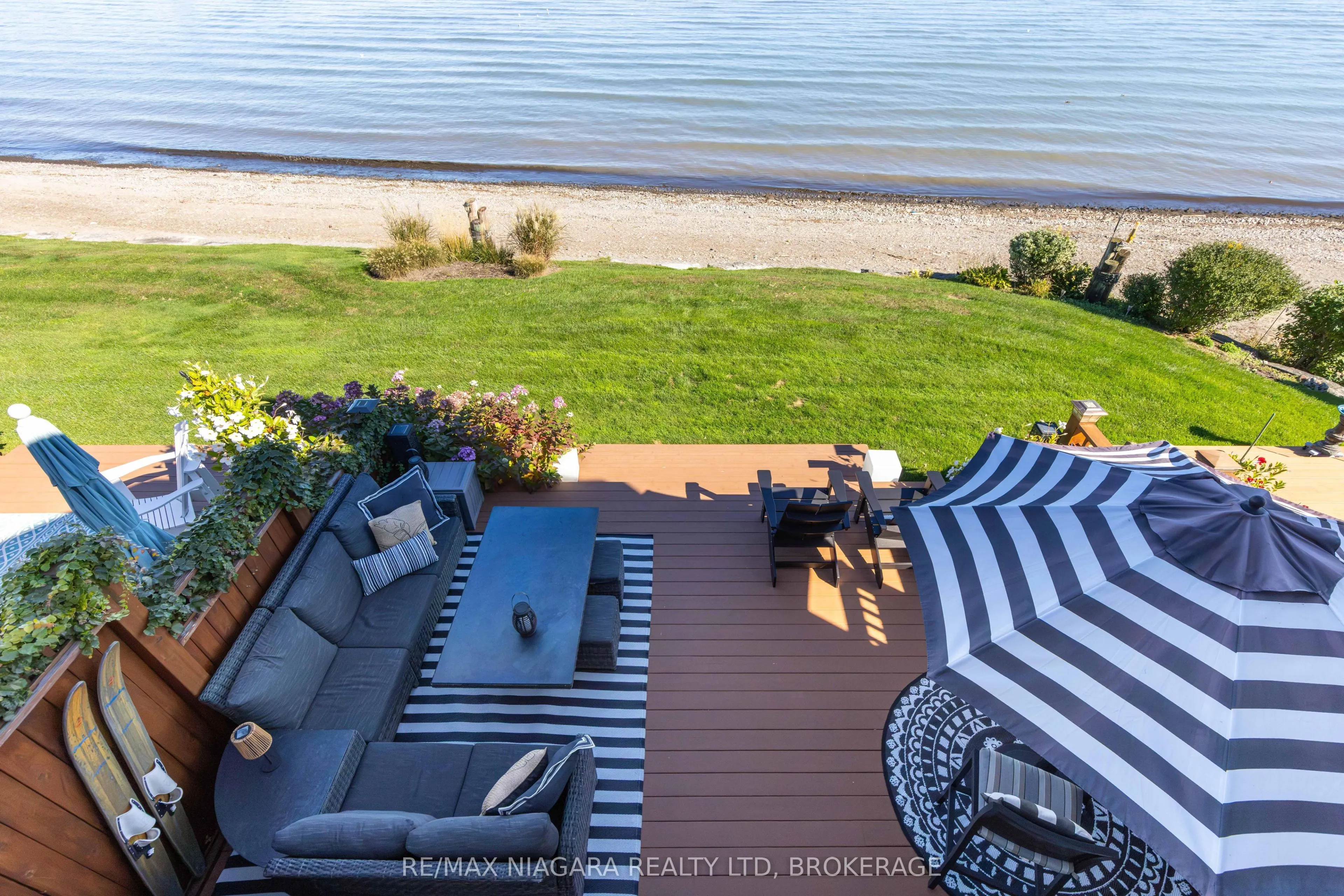 7 Lakeside Drive #66