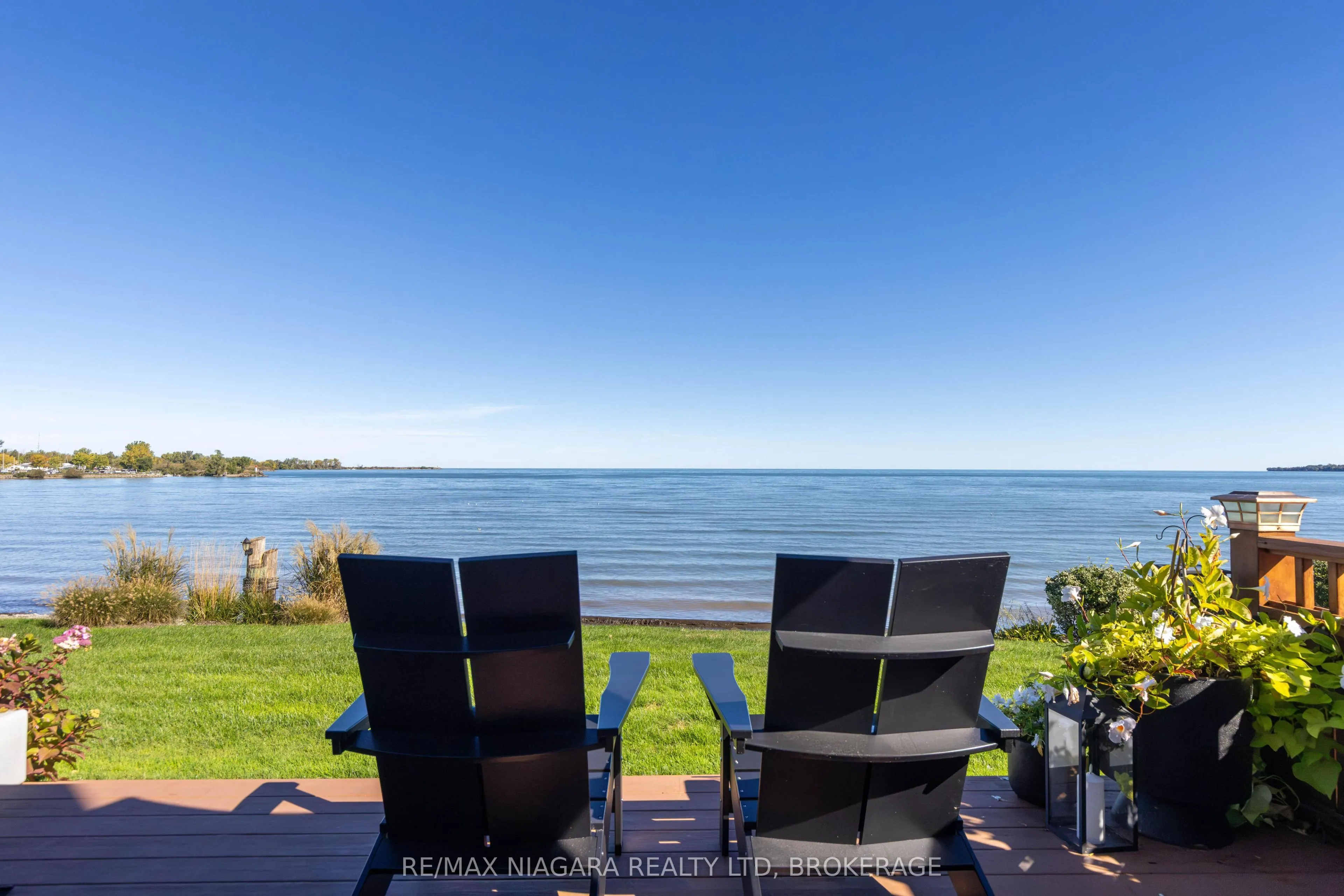7 Lakeside Drive #66