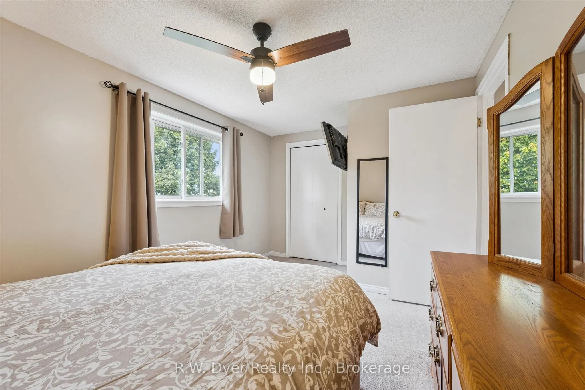 397 Auden Road