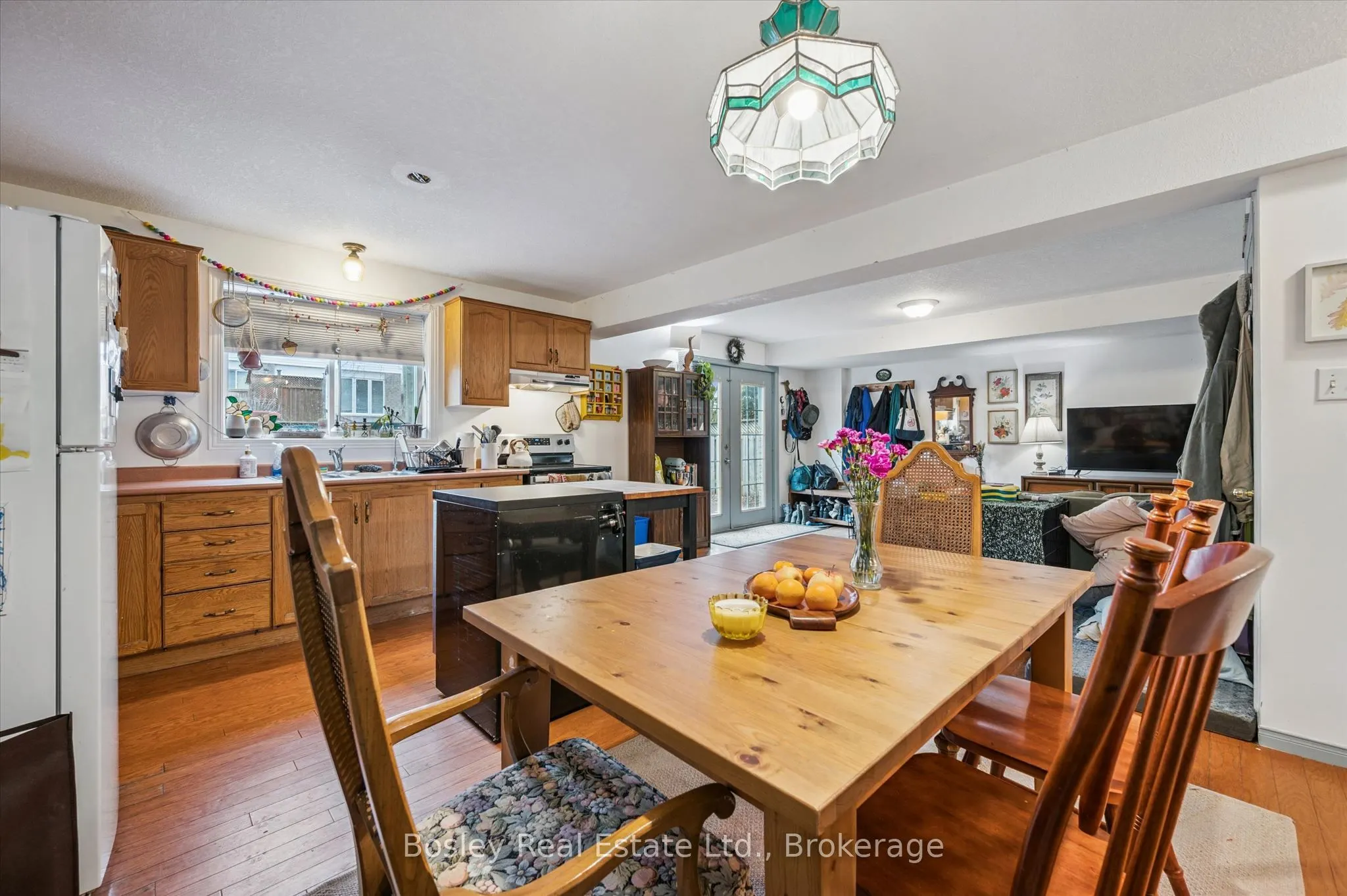 4 Hayward Crescent