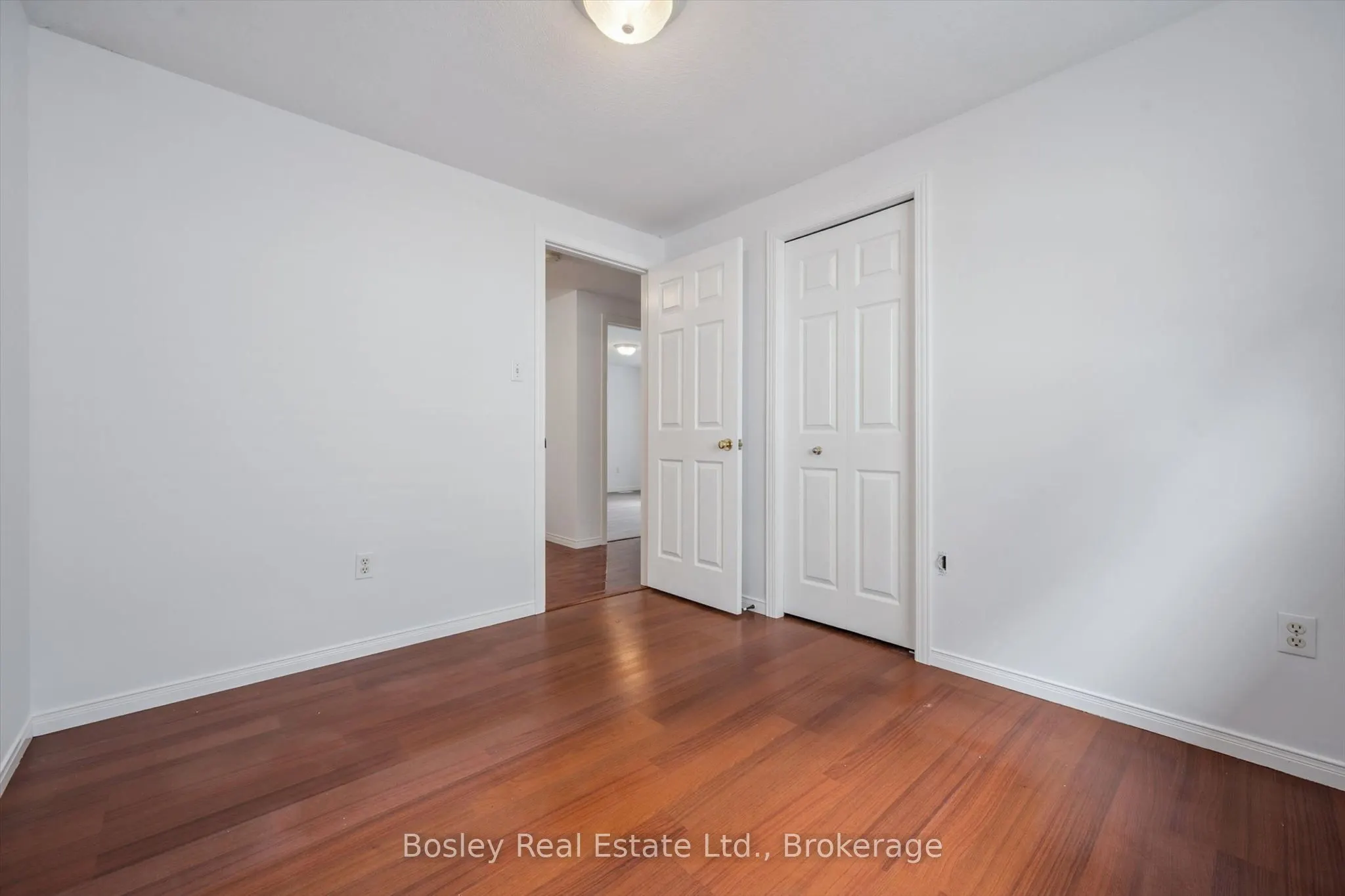 4 Hayward Crescent