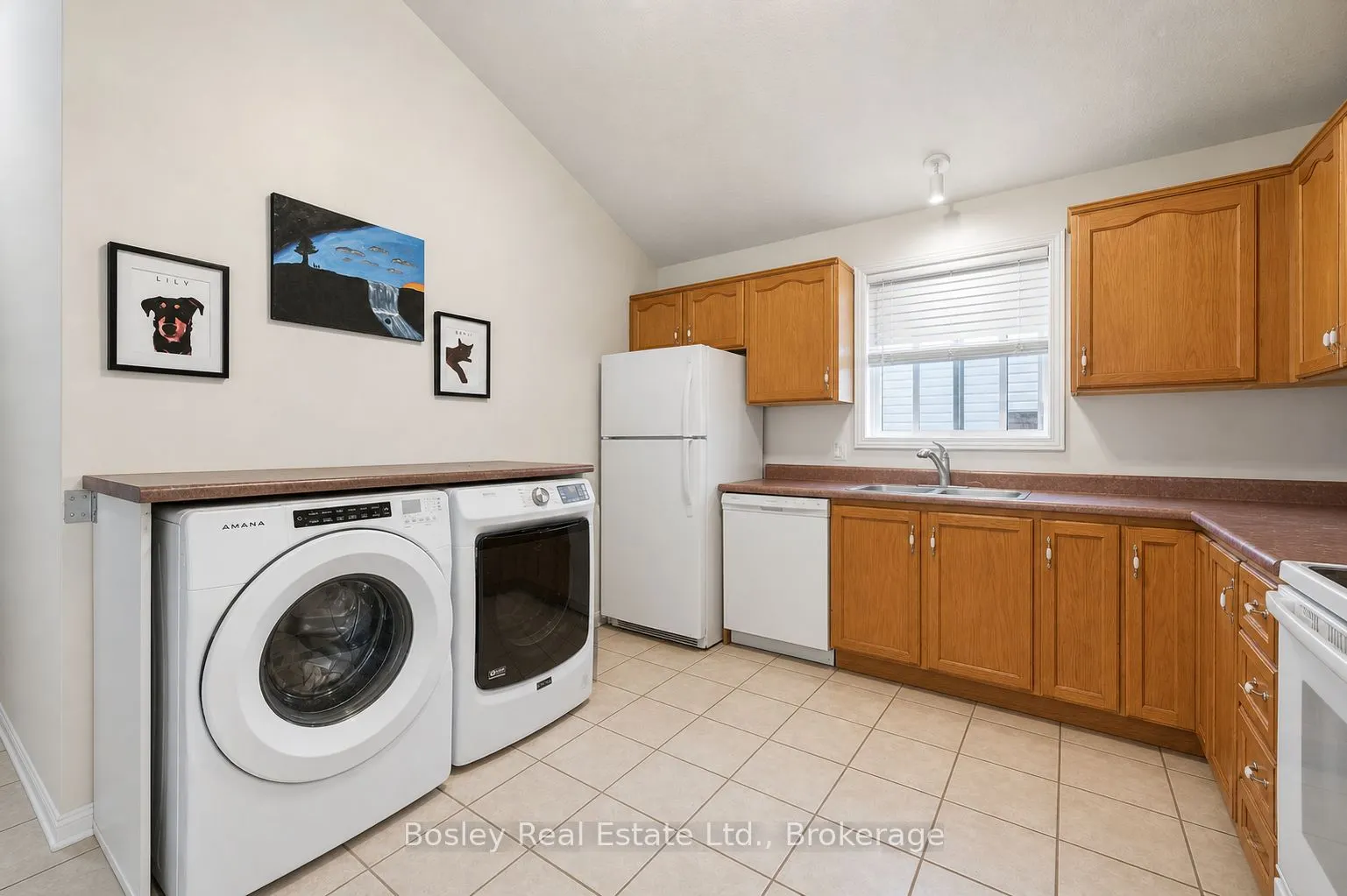 4 Hayward Crescent